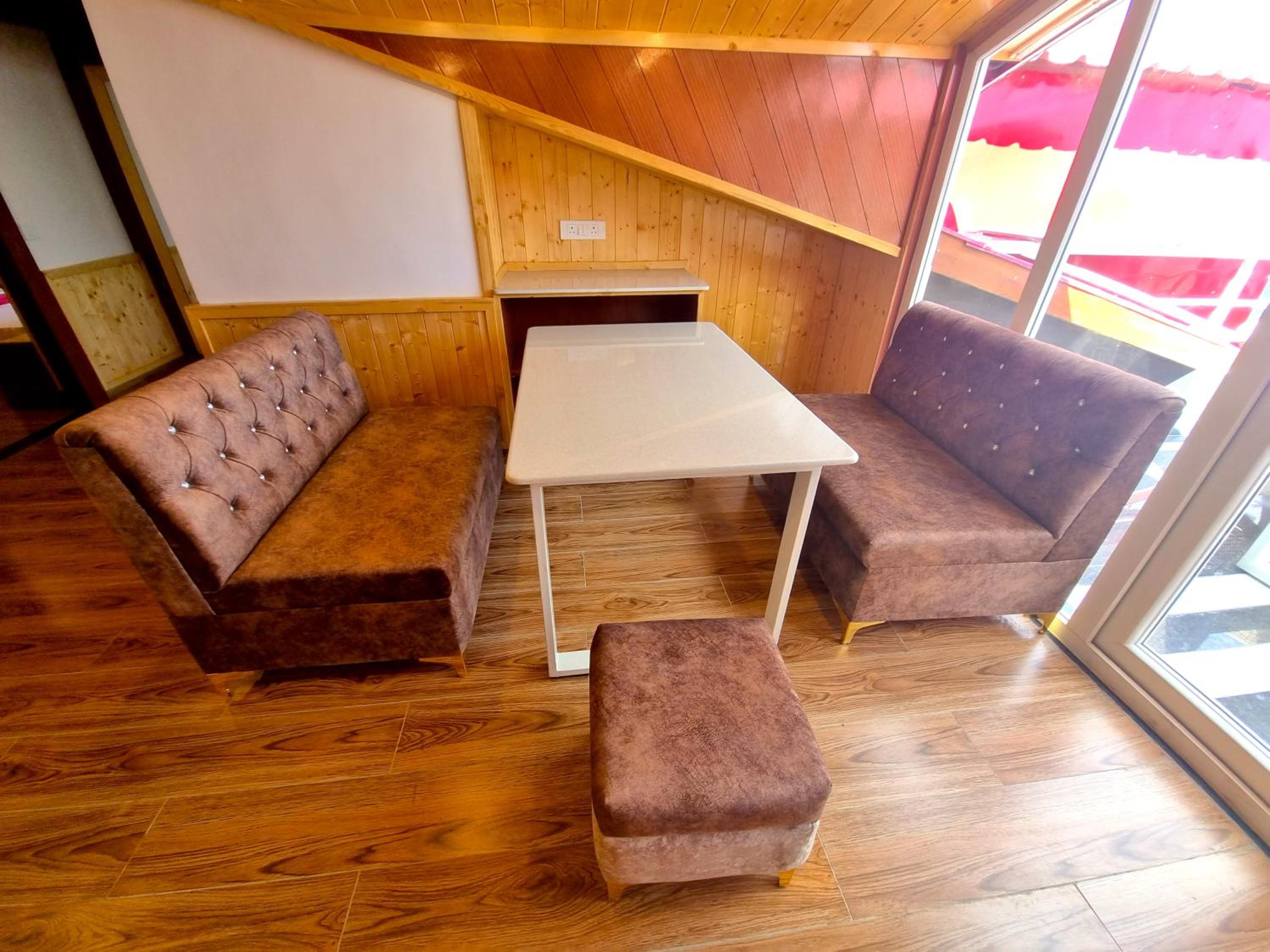 Two-Bedroom Apartment - Photo 9