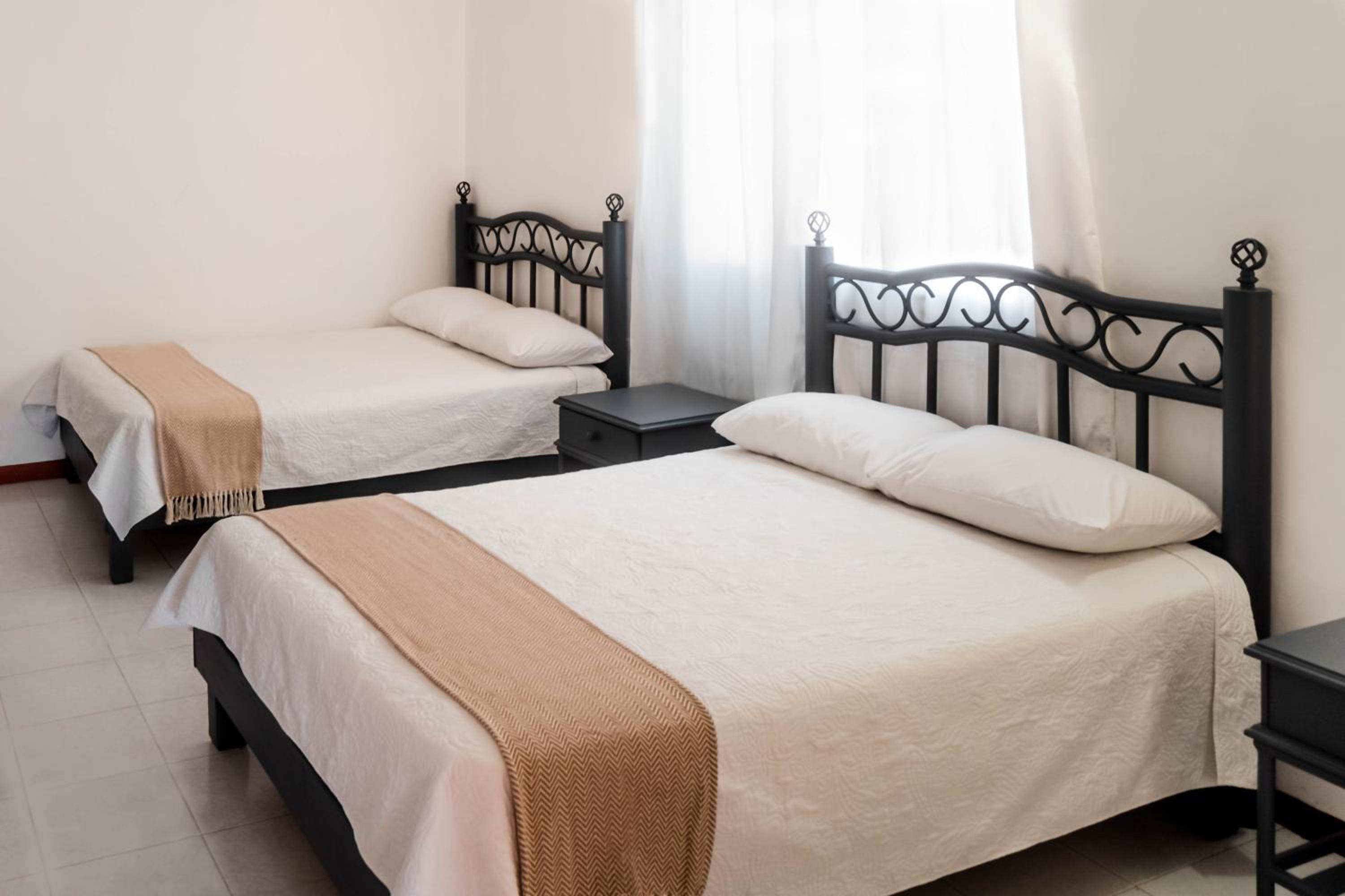 Superior Quadruple Room photo 3
