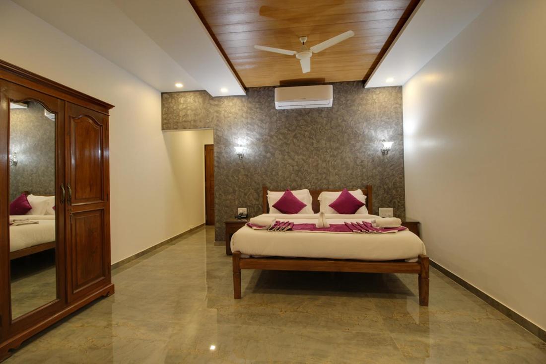 Executive Room photo 1