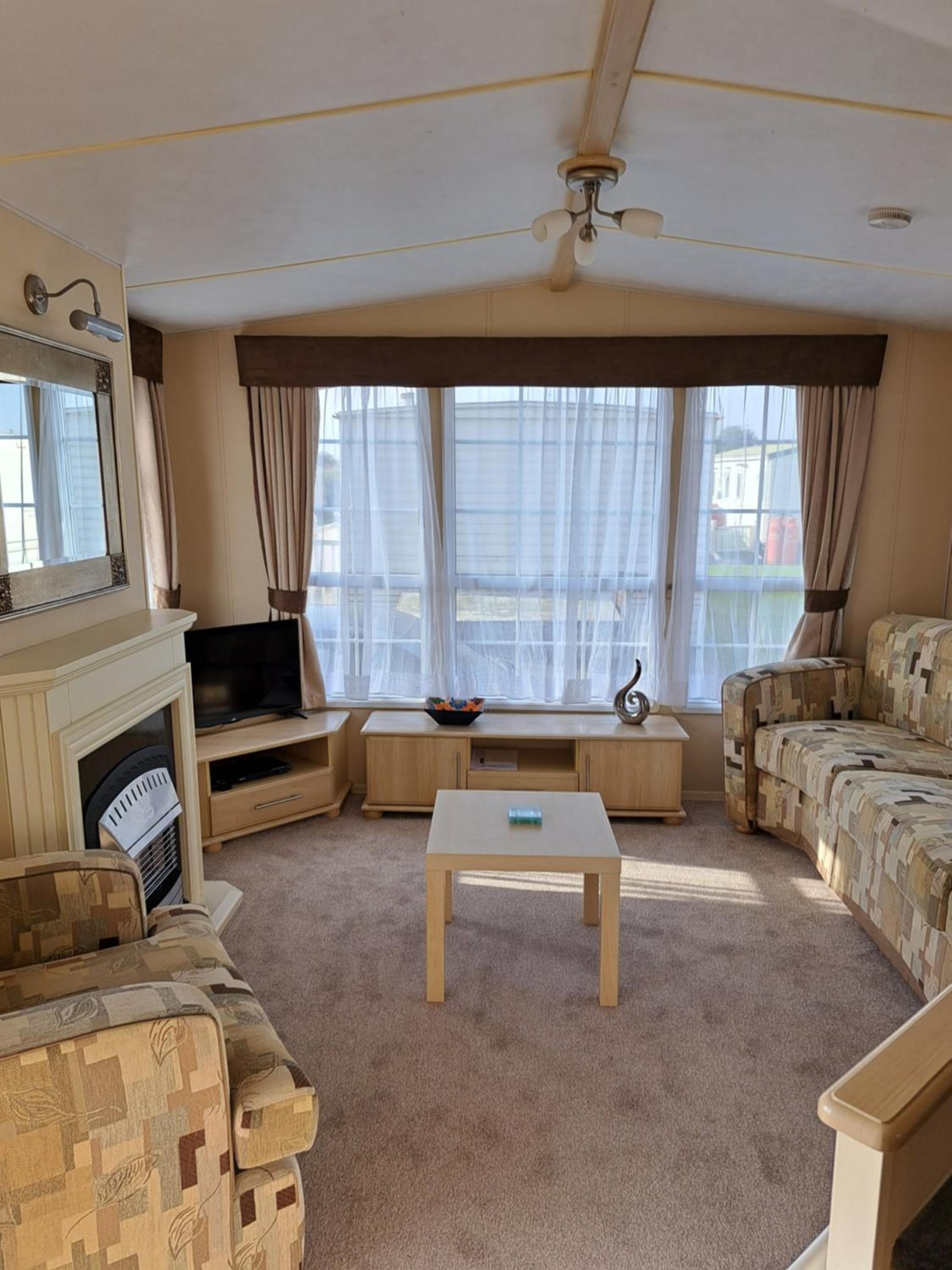 Caravan photo 1