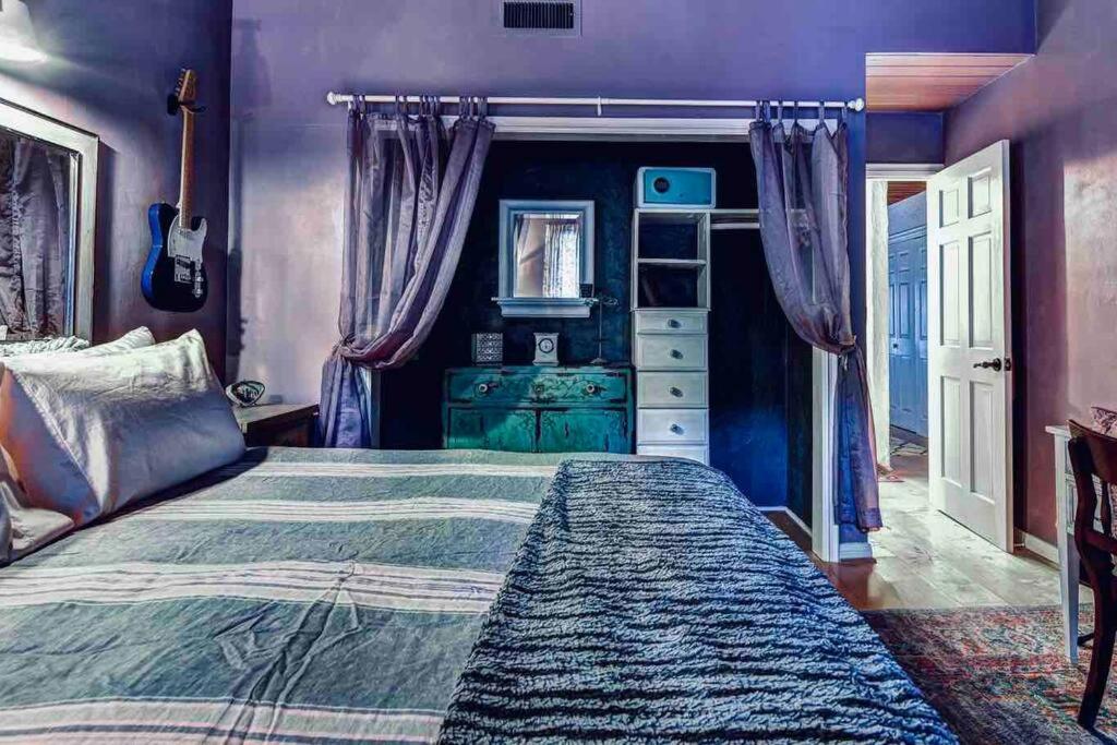 Four-Bedroom House photo 1