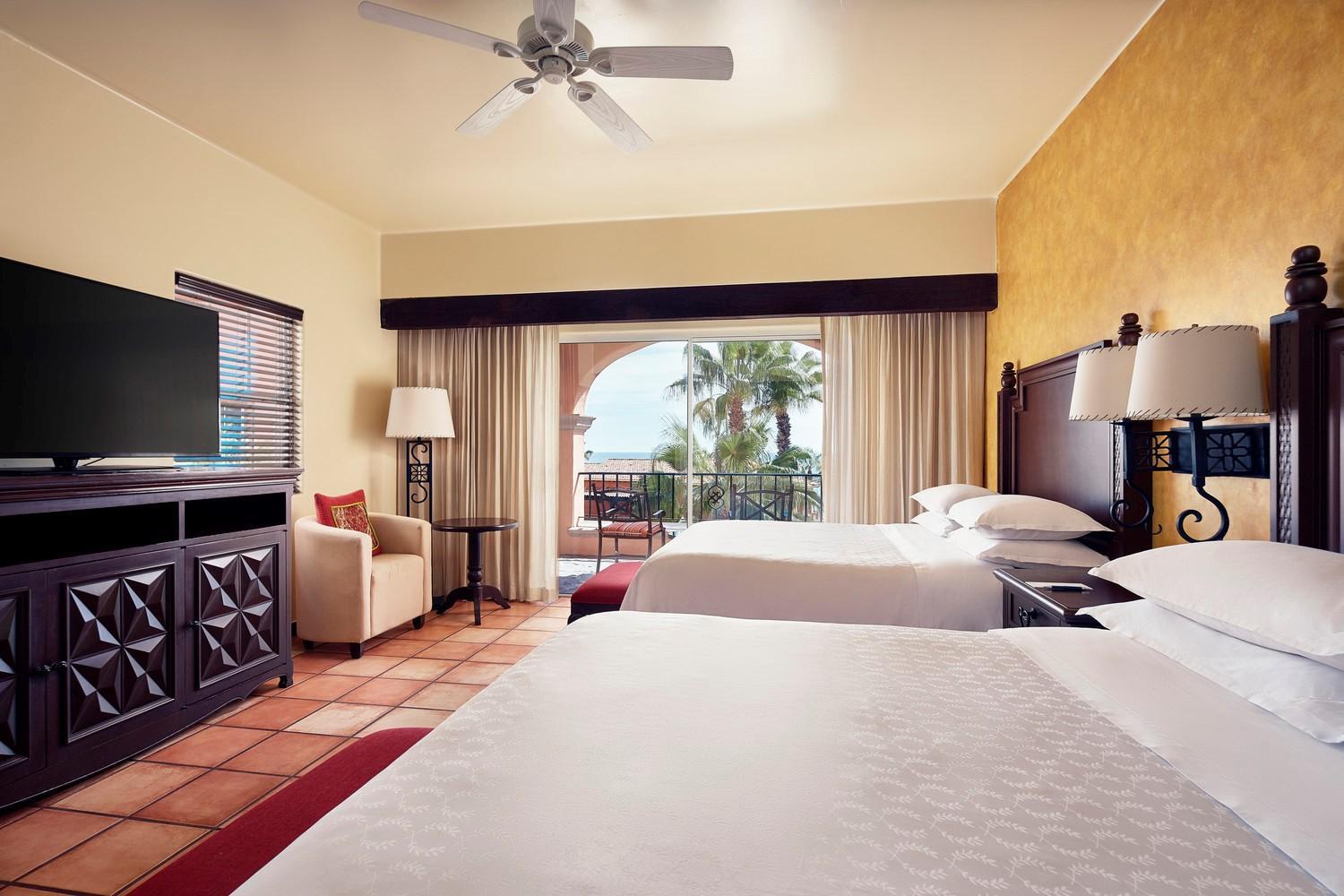 Hacienda Queen Room with Two Queen Beds, Garden View and Balcony thumbnail 6