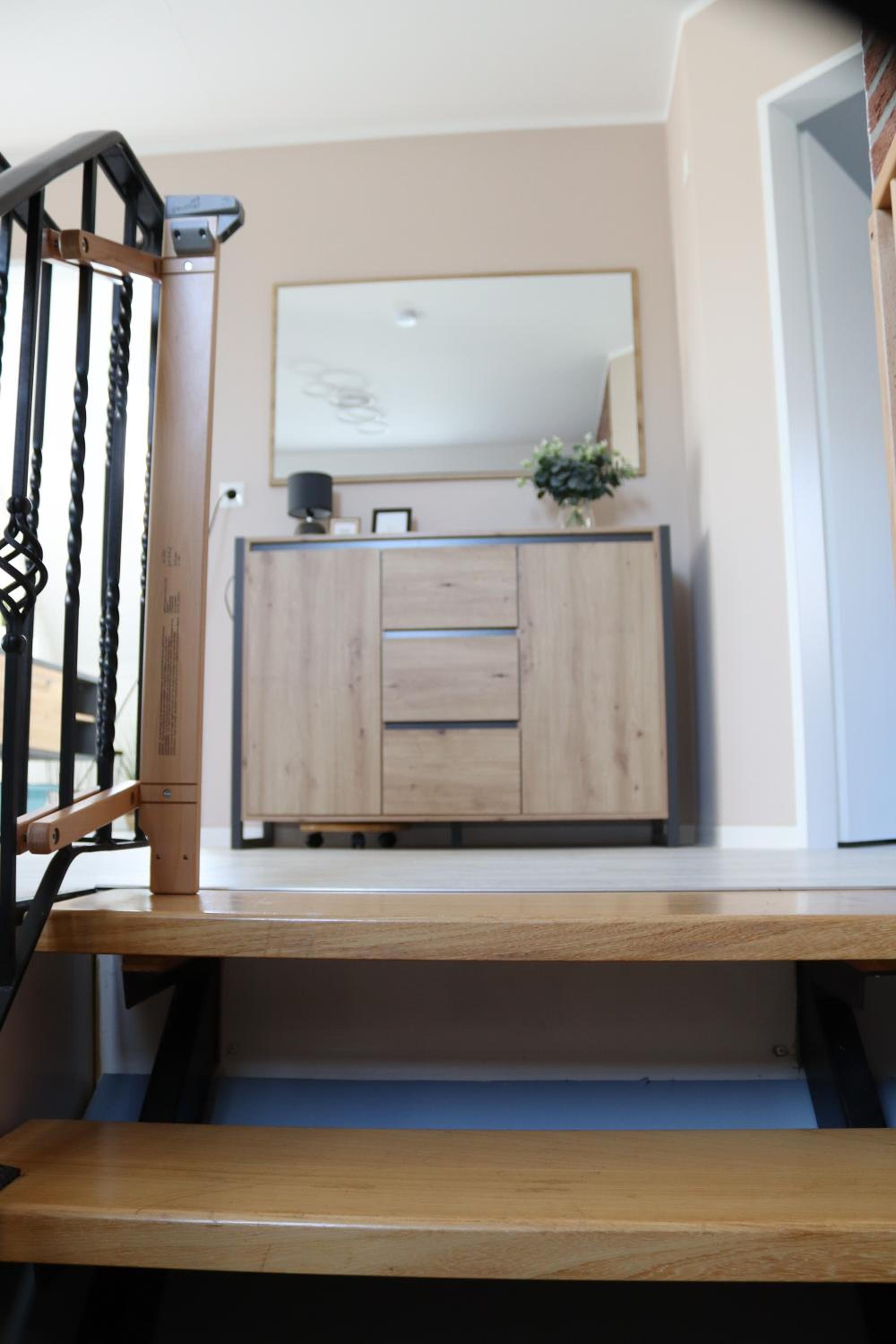 Two-Bedroom Apartment with Shower  photo 3