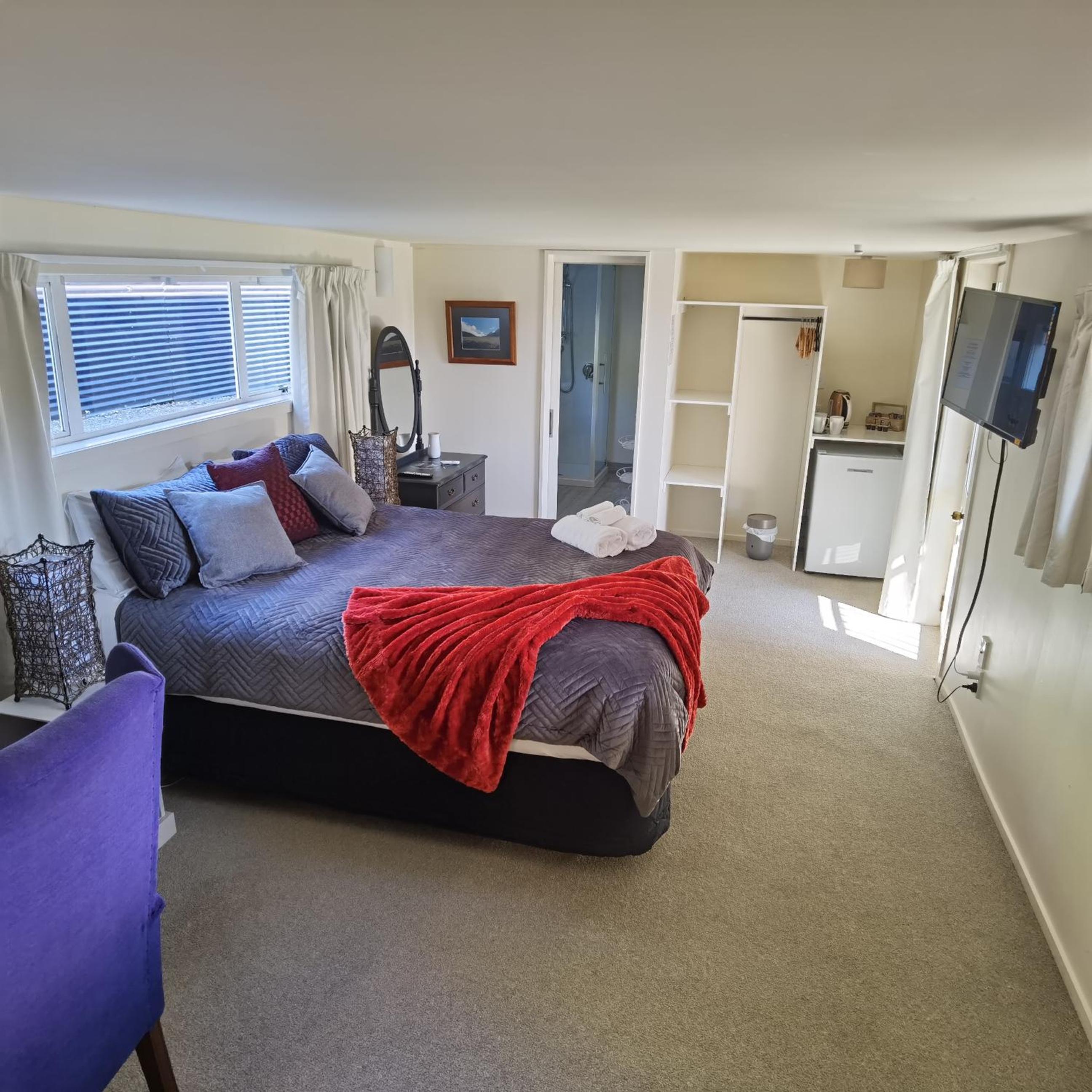 Deluxe Family Room photo 1