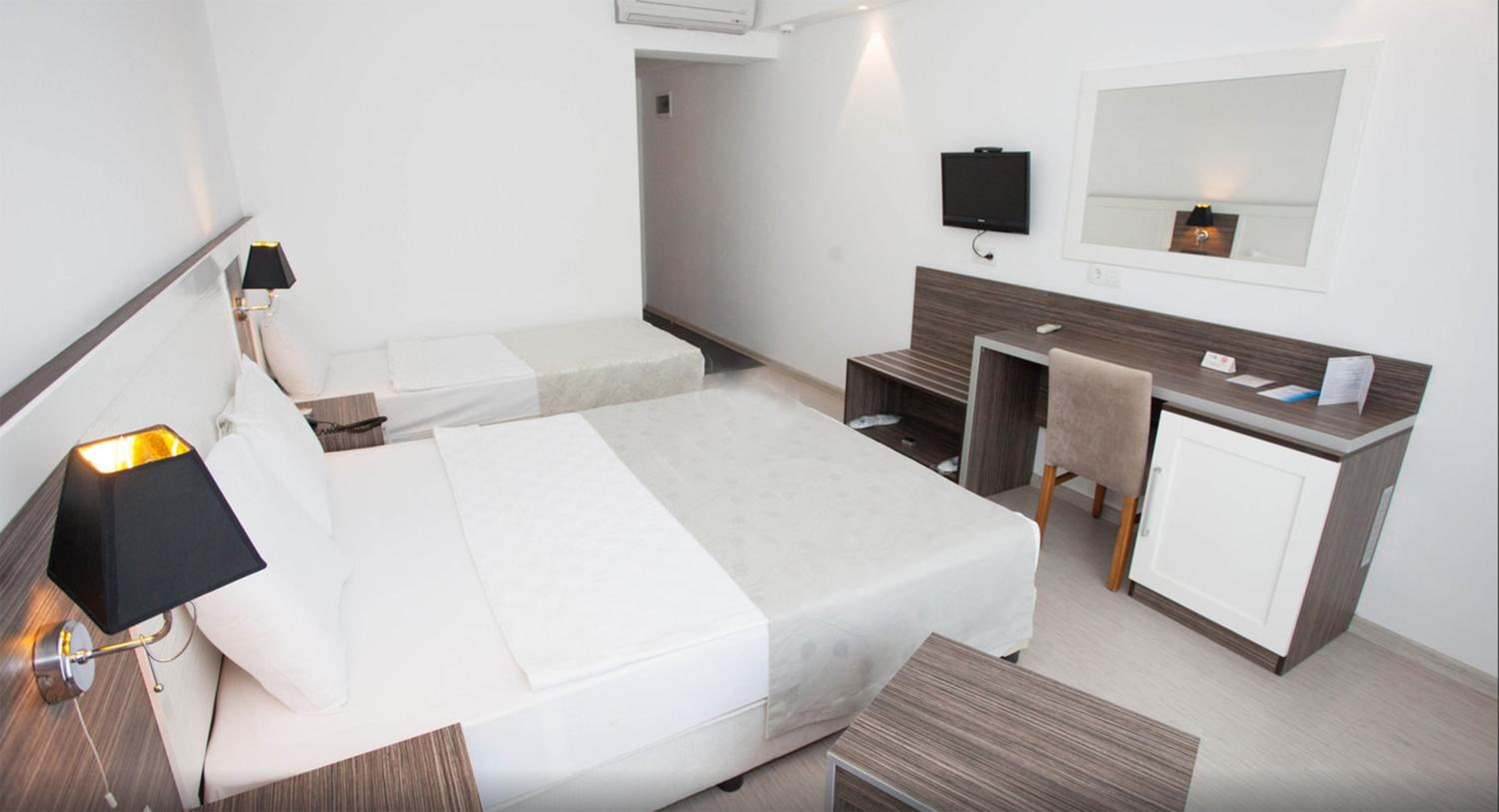 Quarto Individual Econômico