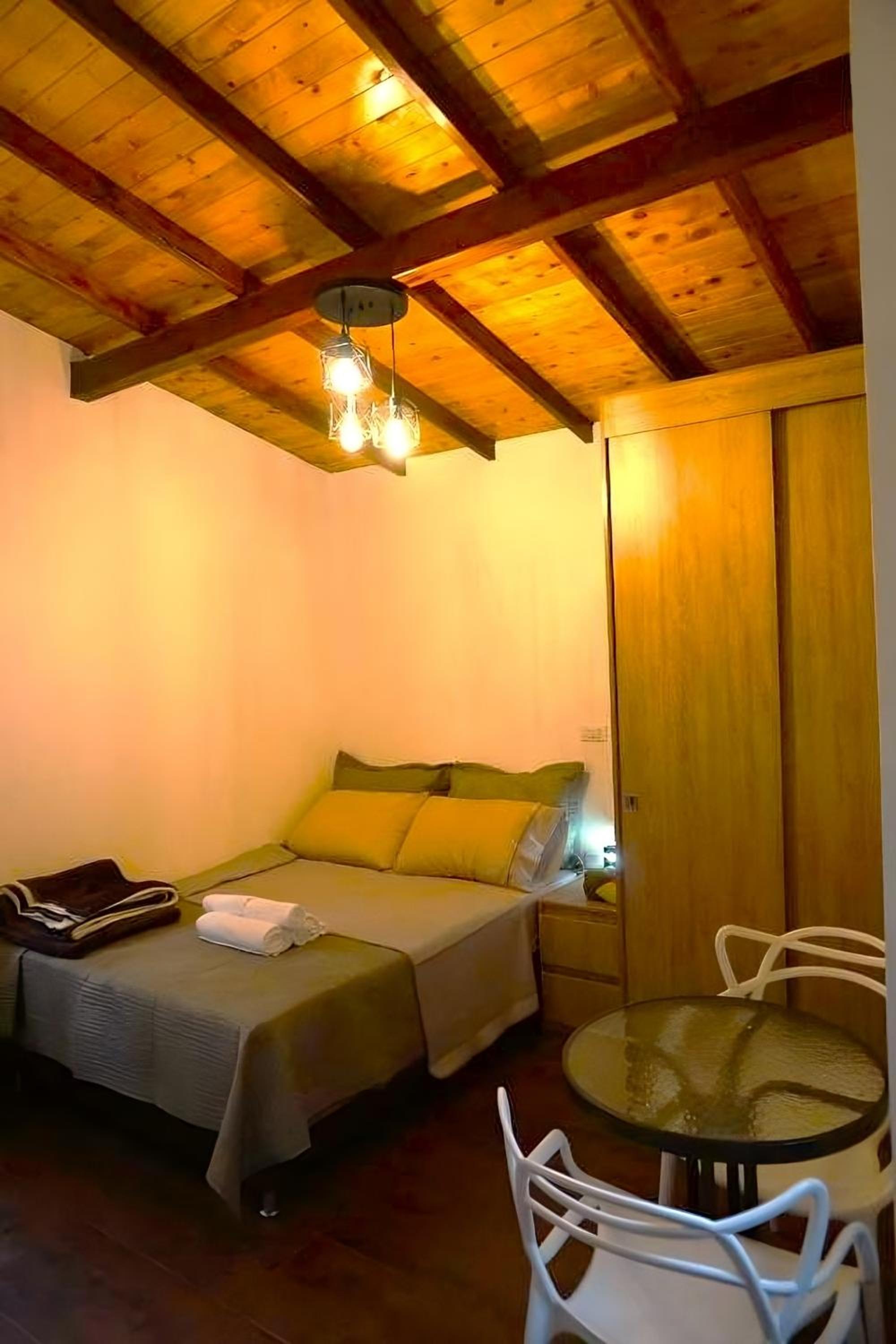 One-Bedroom House photo 1