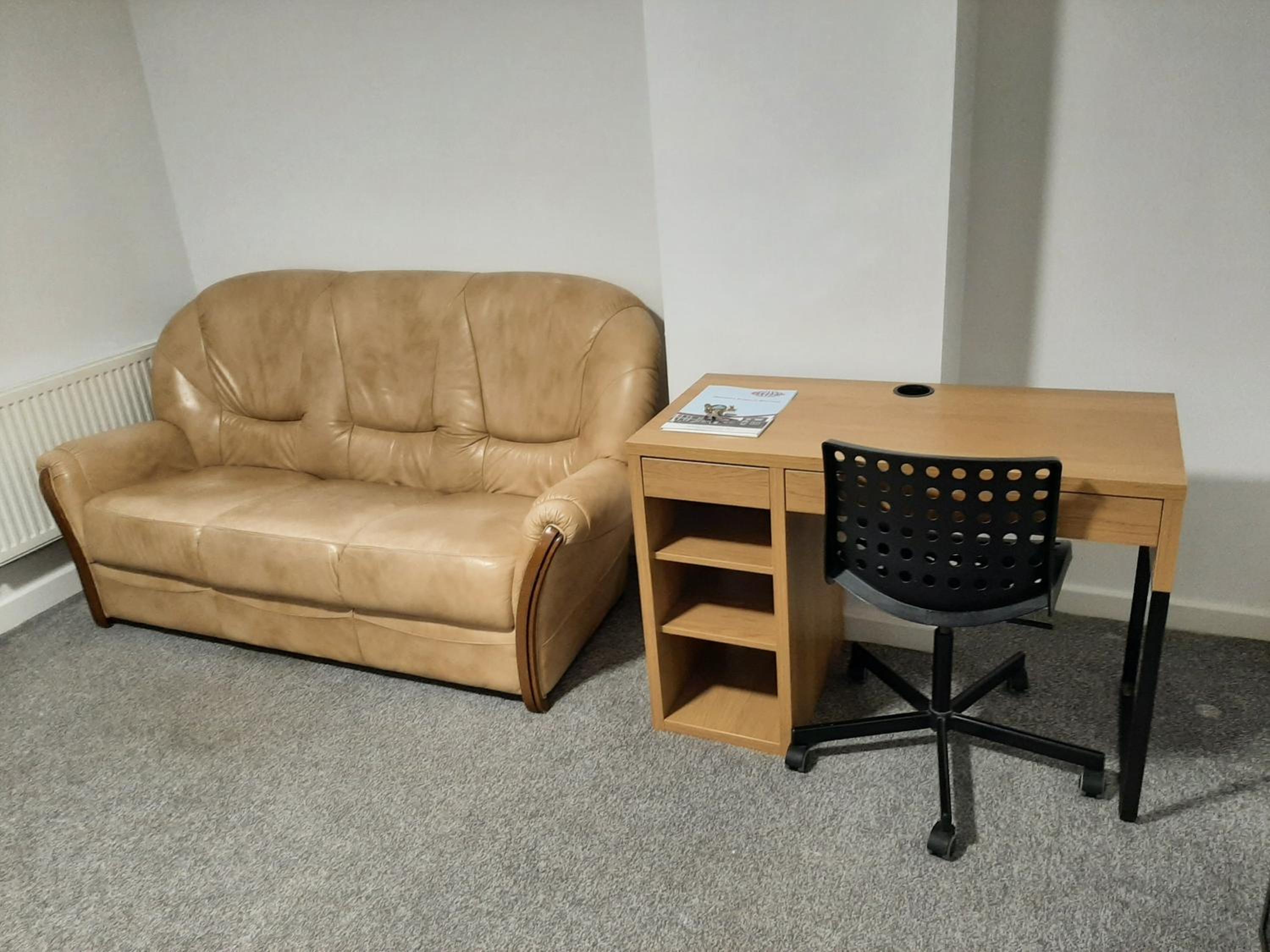 Studio Apartment photo 1