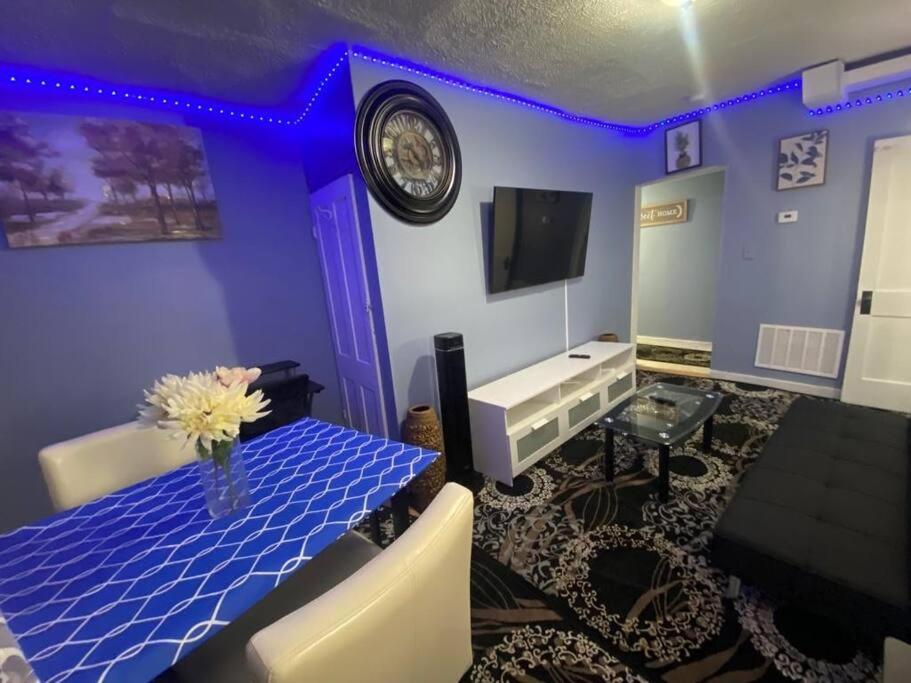 Two-Bedroom Apartment photo 1