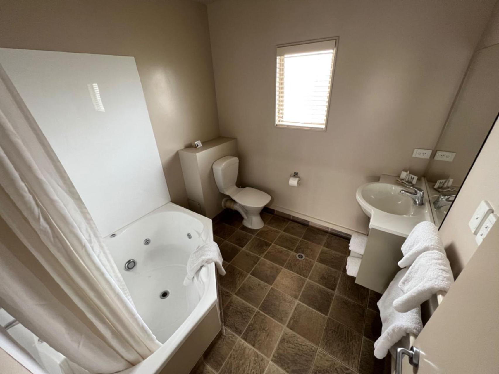 One Bedroom Suite - Non-Smoking