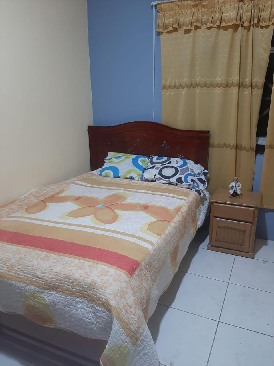 Three-Bedroom Apartment photo 1