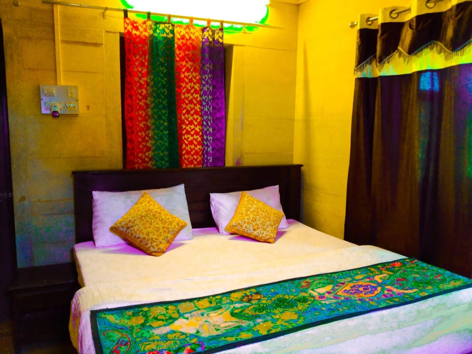 Budget Double Room - Photo 1