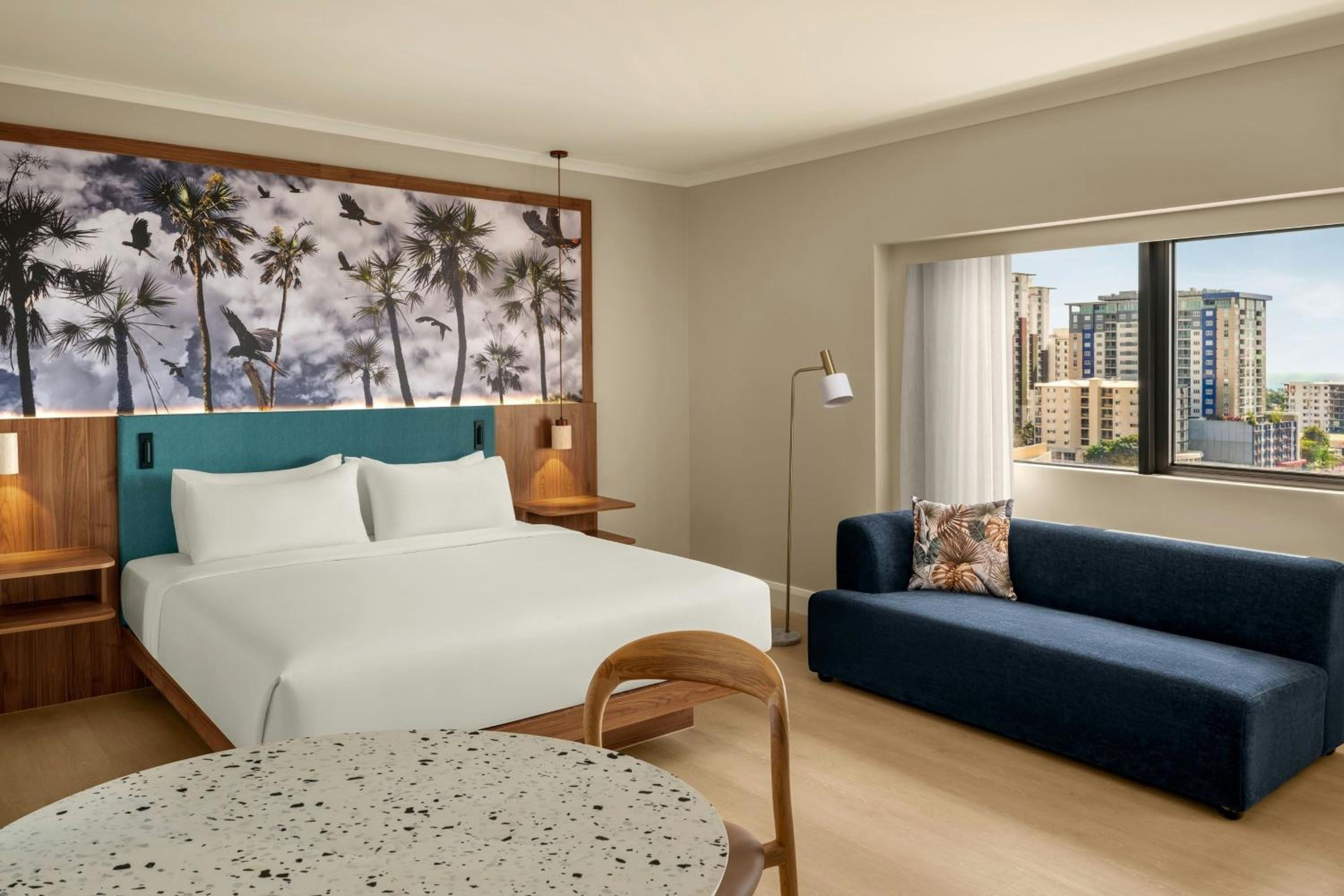 Superior King Room with City View - High Floor