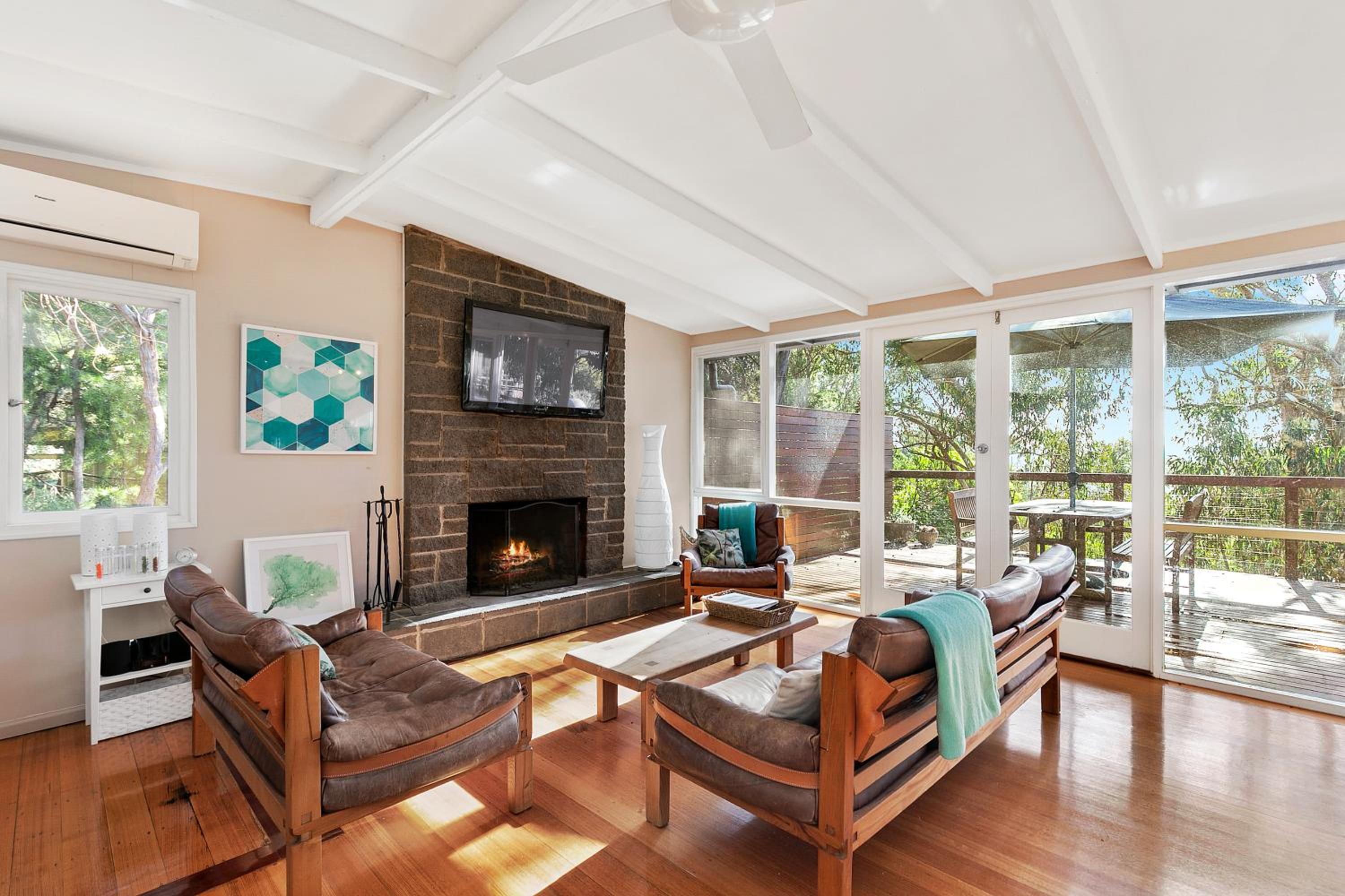 Three-Bedroom House photo 1