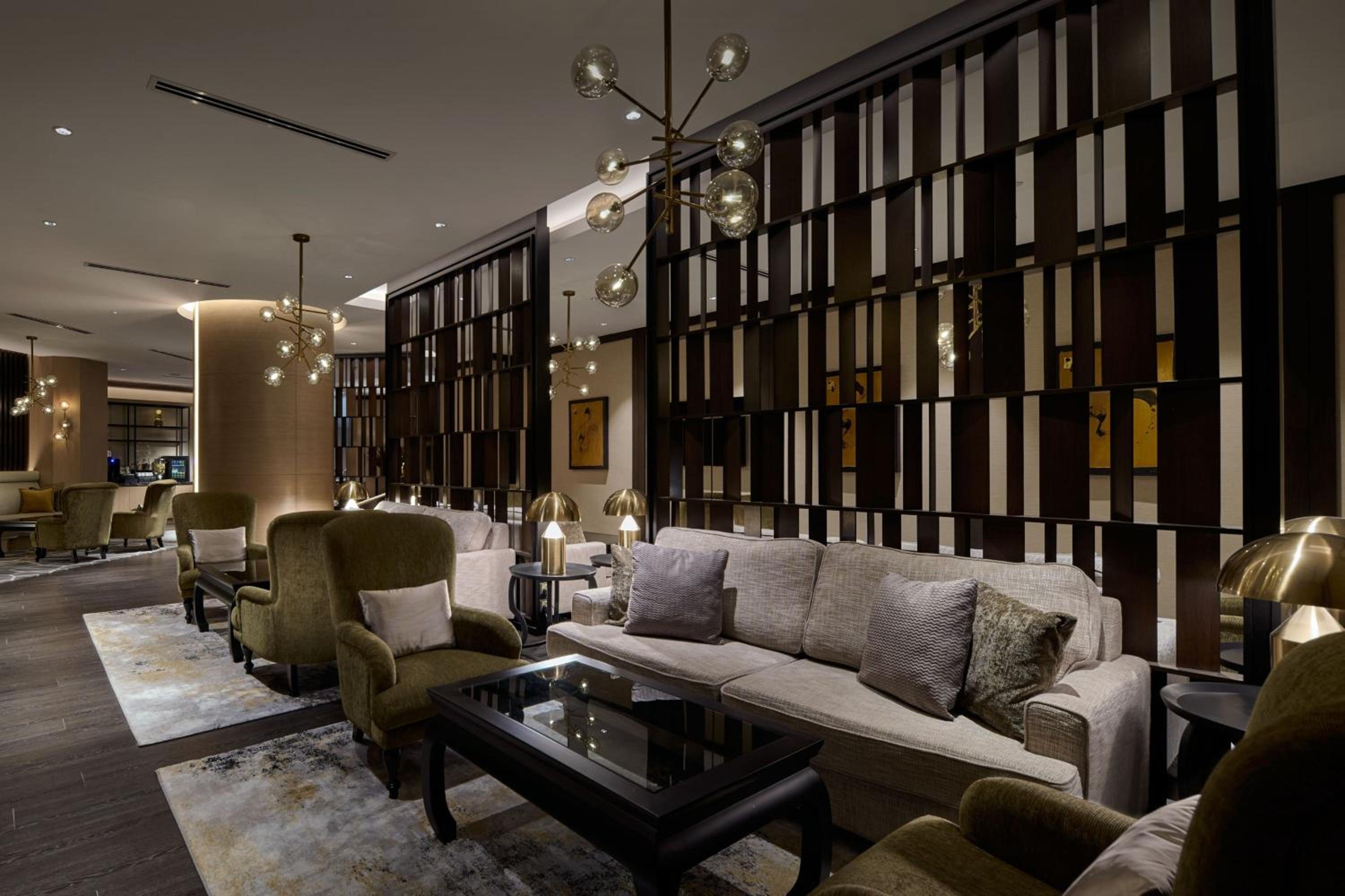 Club Executive King Room