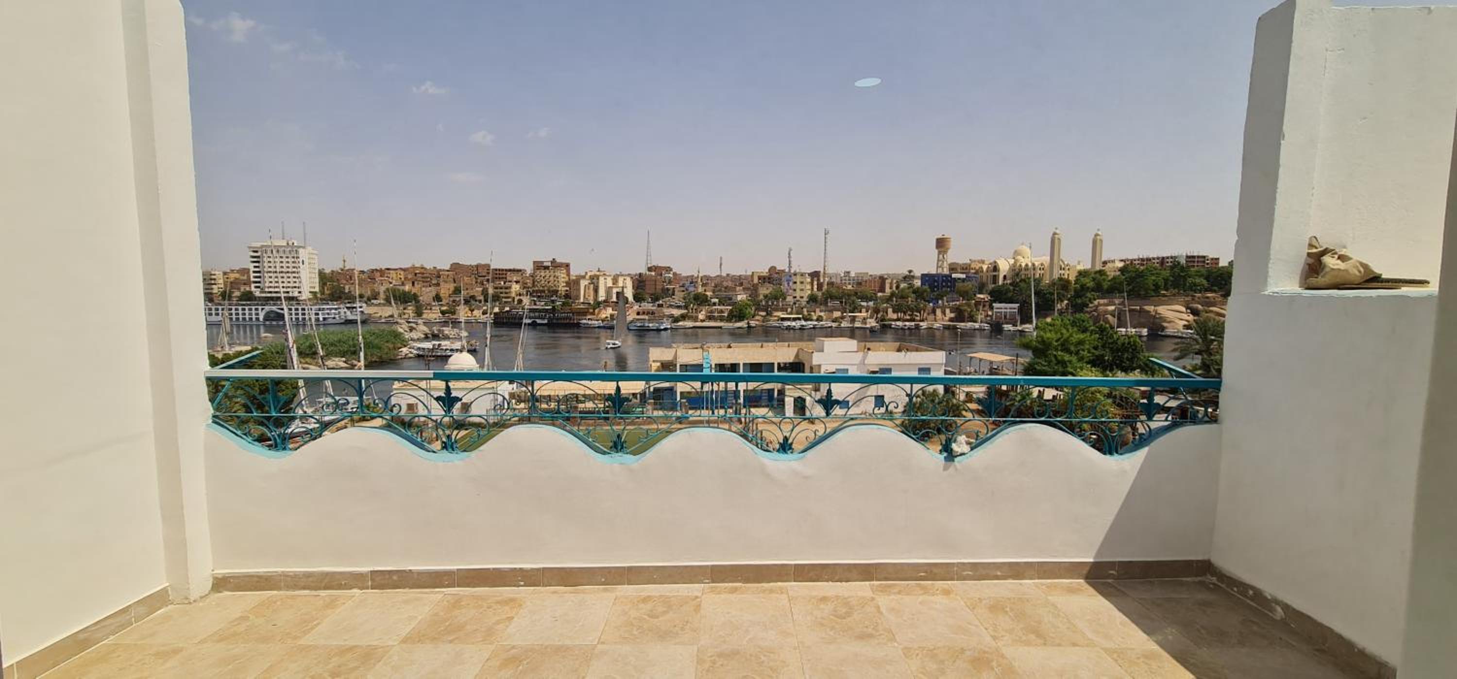 Studio Apartment with Sea View - Photo 2