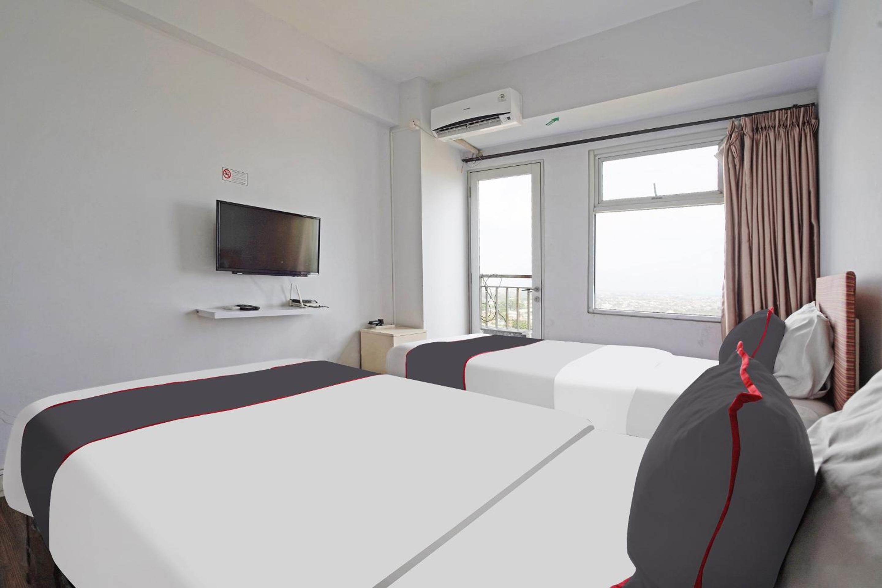 Delxue Twin Room photo 3