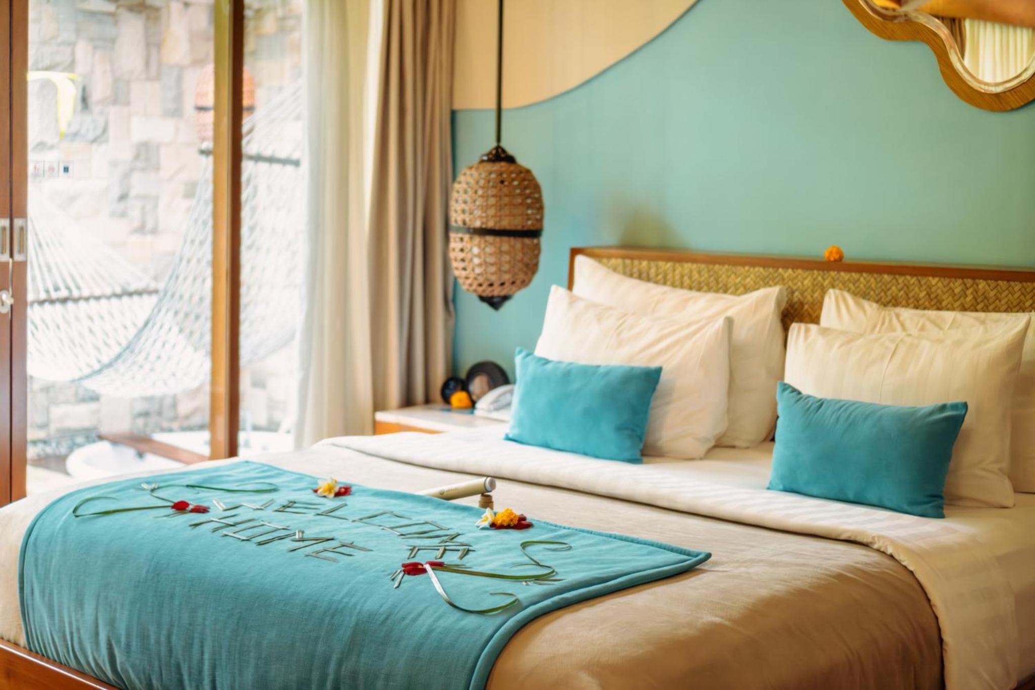 Royal Smart One Bedroom Villa with Private Pool & Jacuzzi thumbnail 6