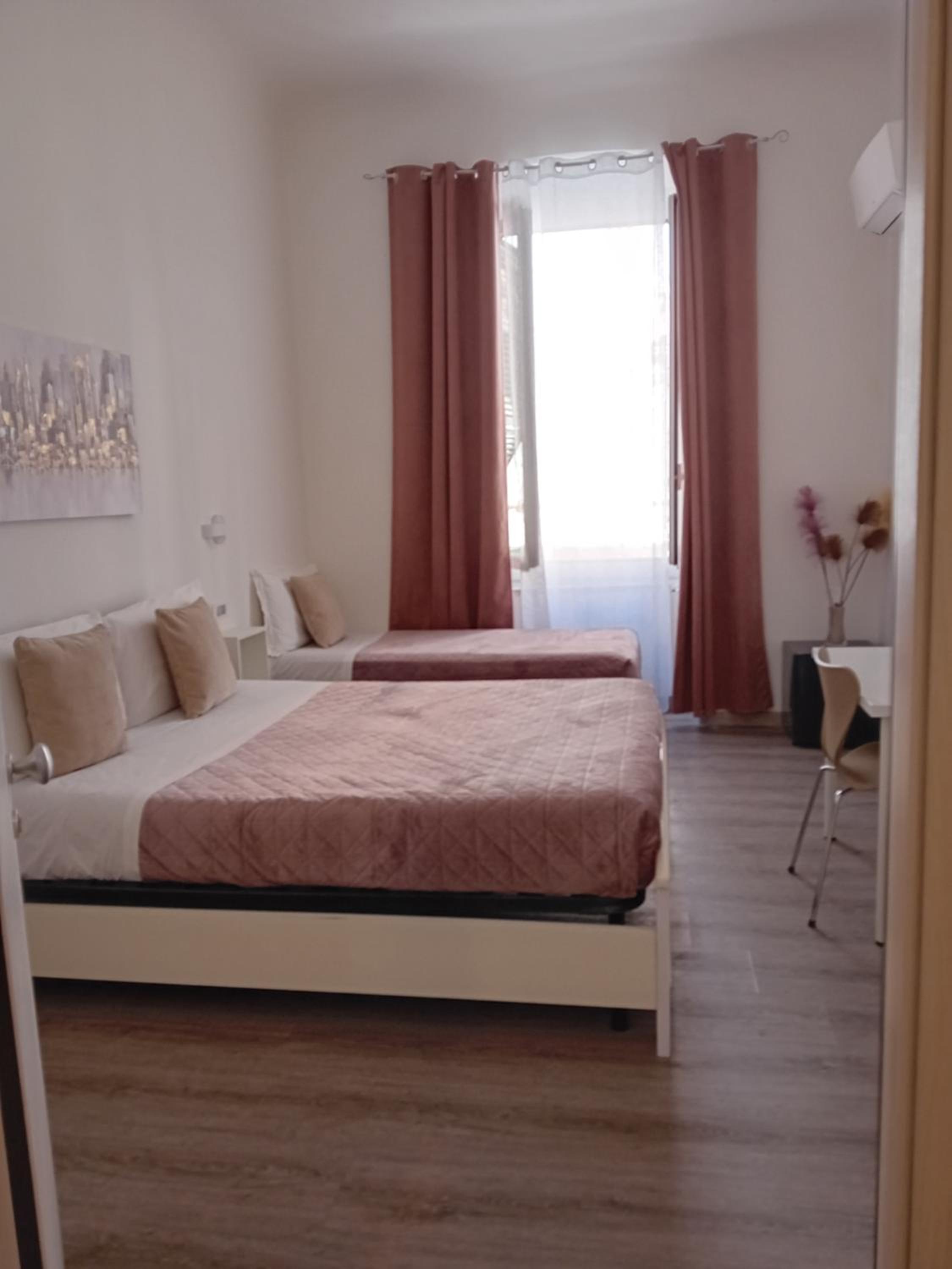 Triple Room with Private External Bathroom