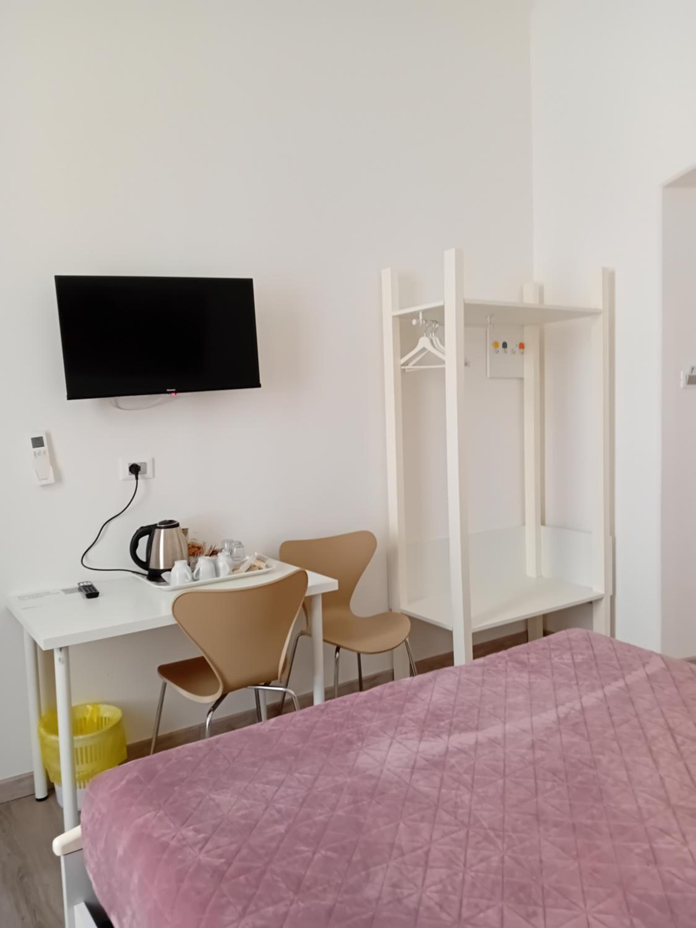 Triple Room with Private External Bathroom photo 3