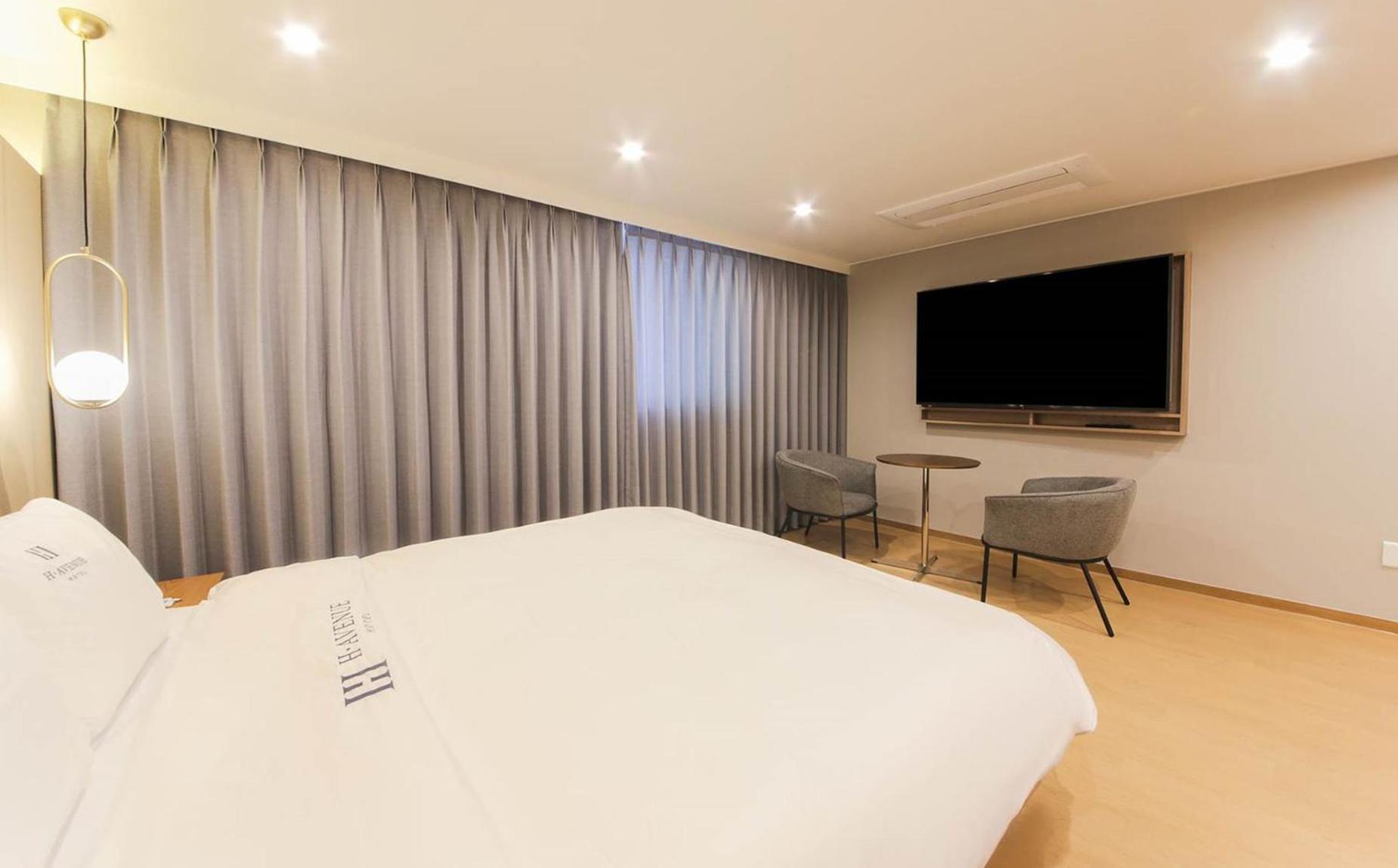 Deluxe Double Room photo 3
