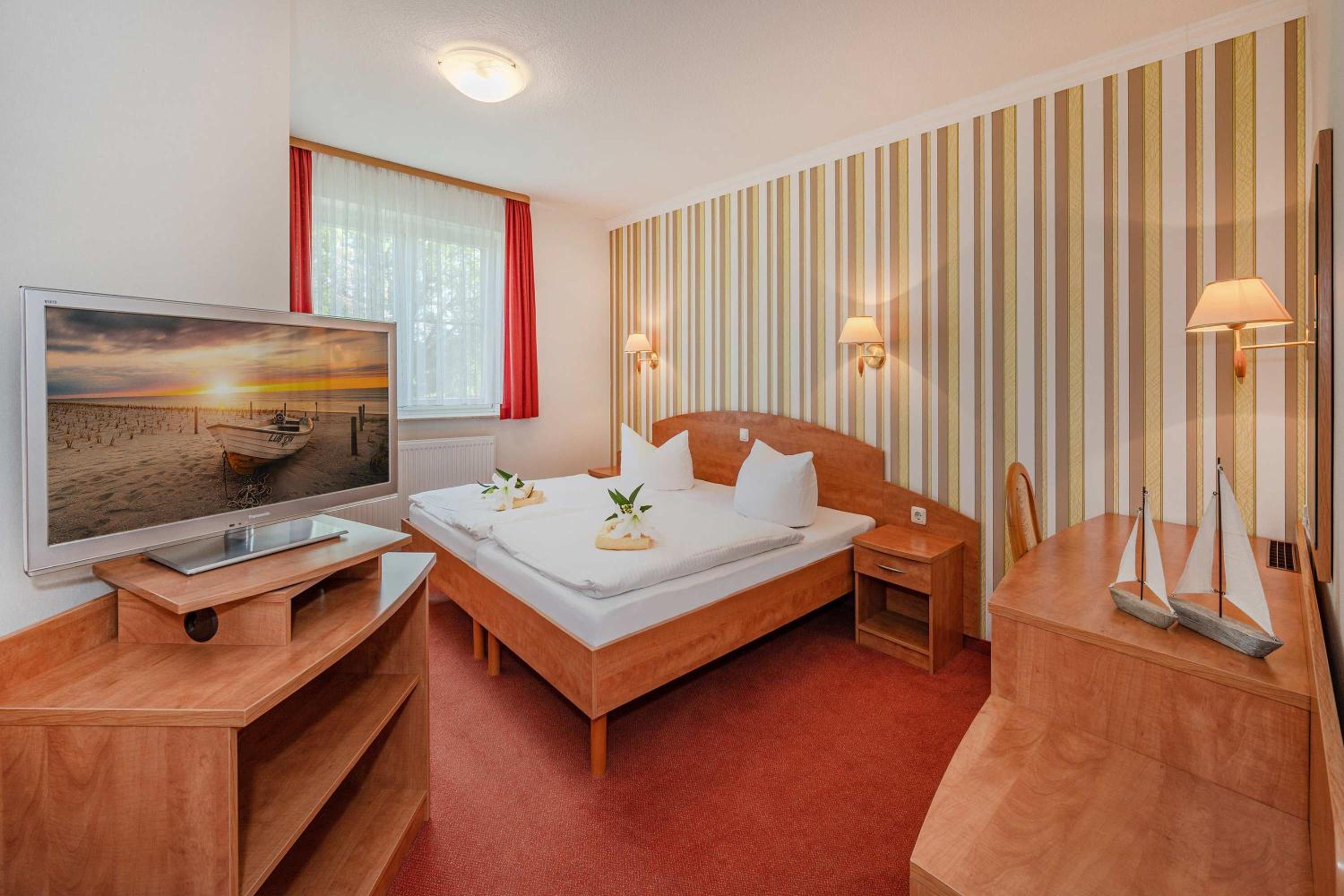 Standard Double Room with Shower photo 1