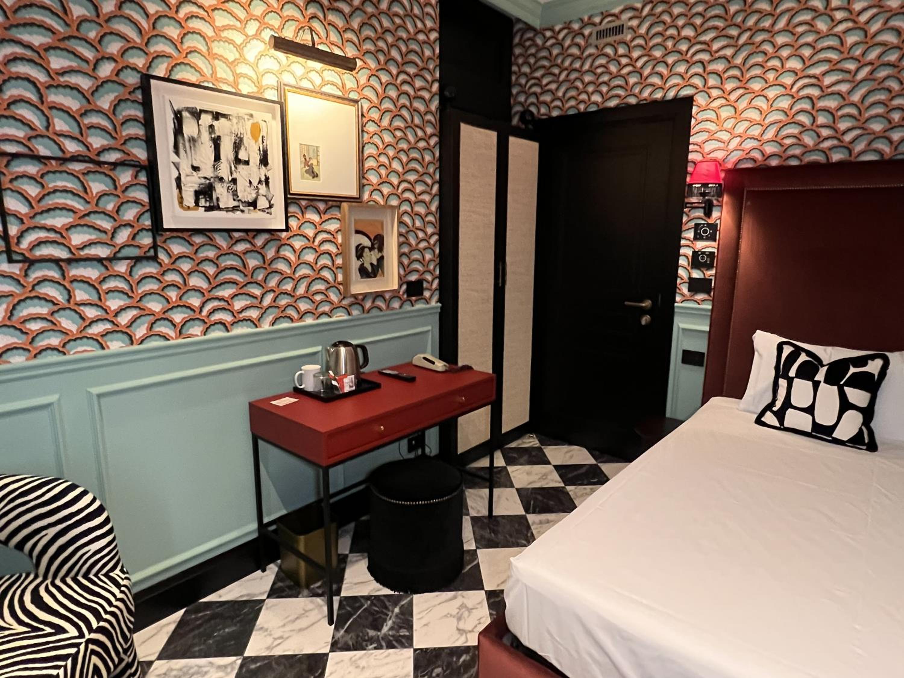Deluxe Single Room