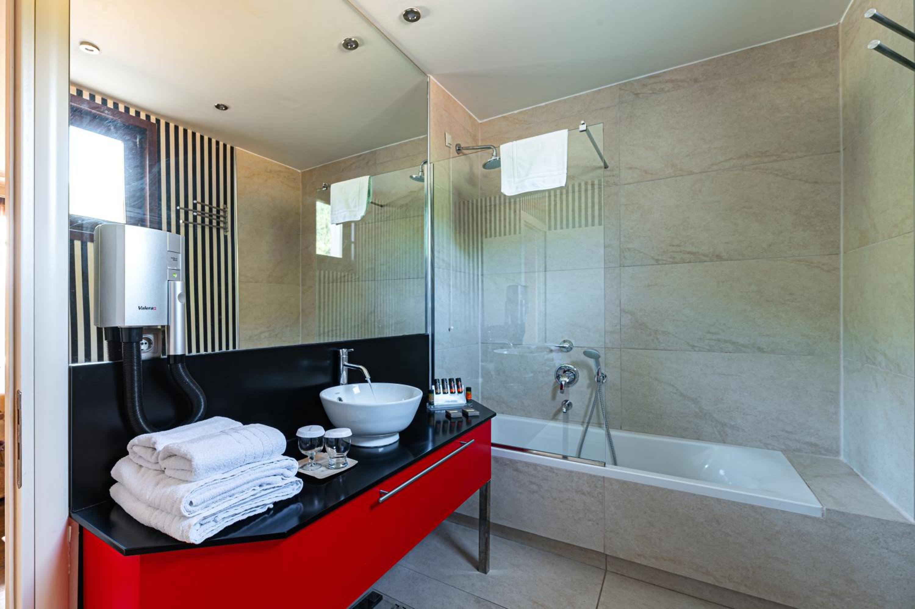Deluxe Double Room - Photo 6