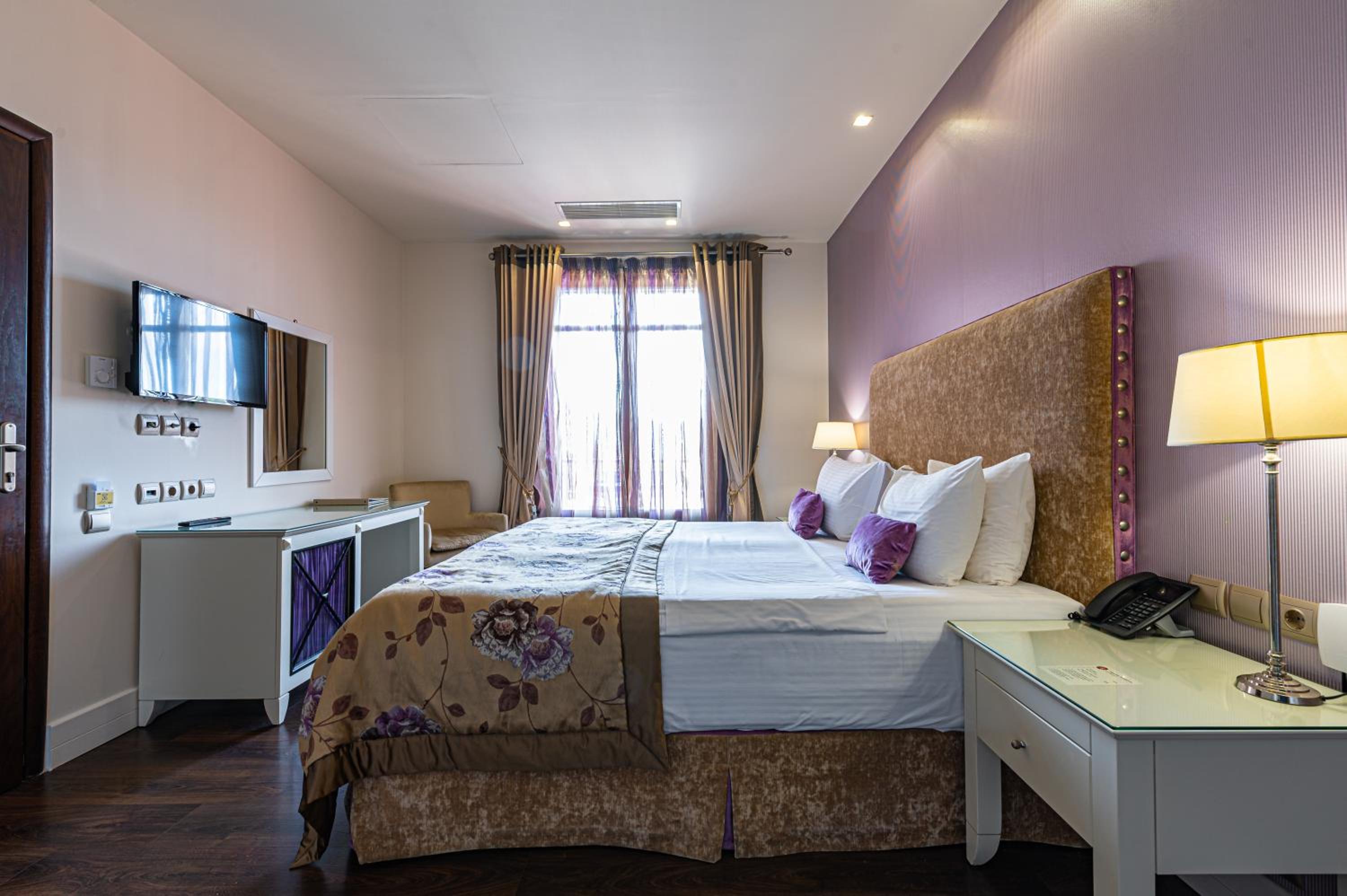 Deluxe Double Room - Photo 3