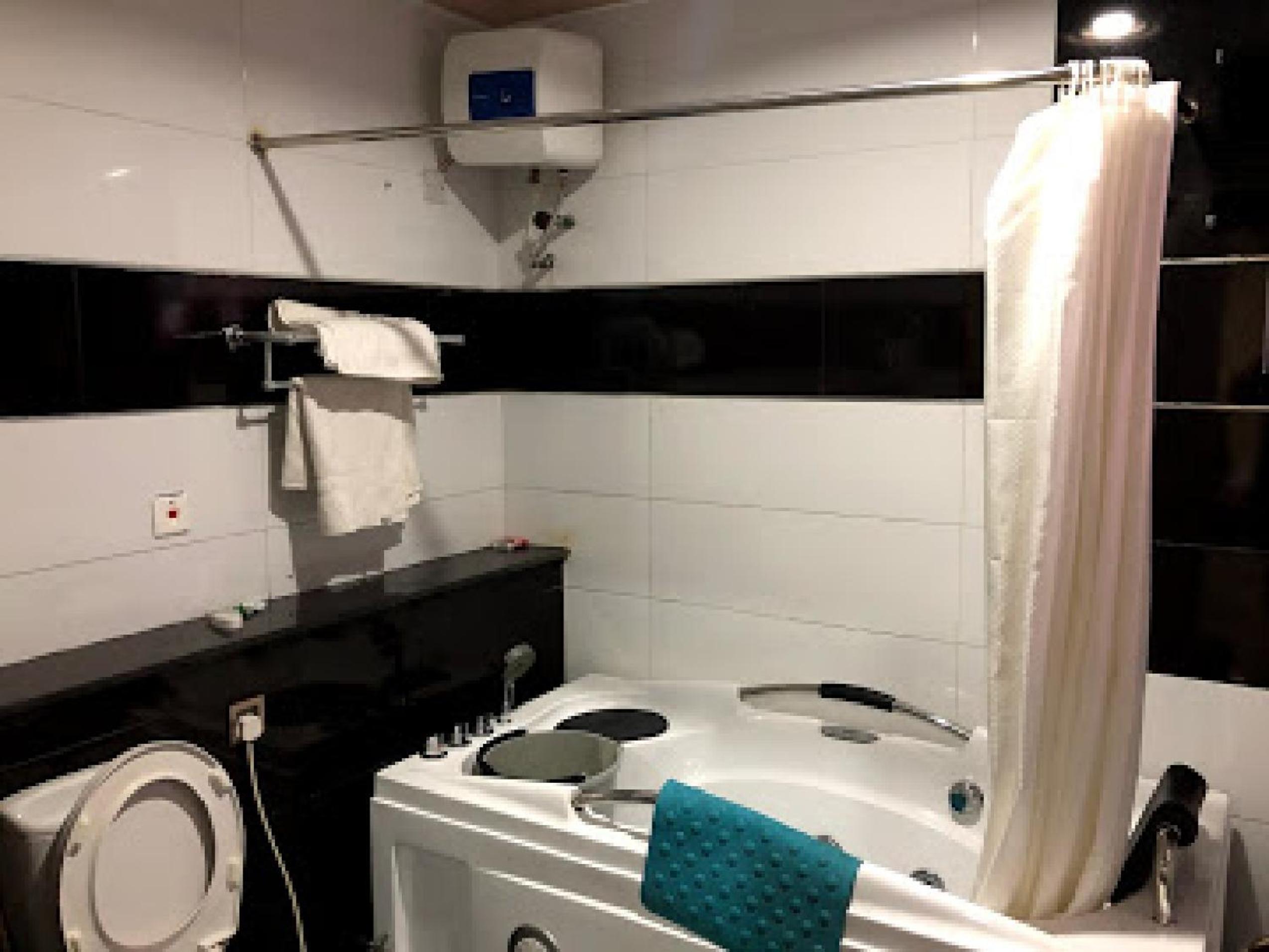 Double or Twin Room - Photo 13