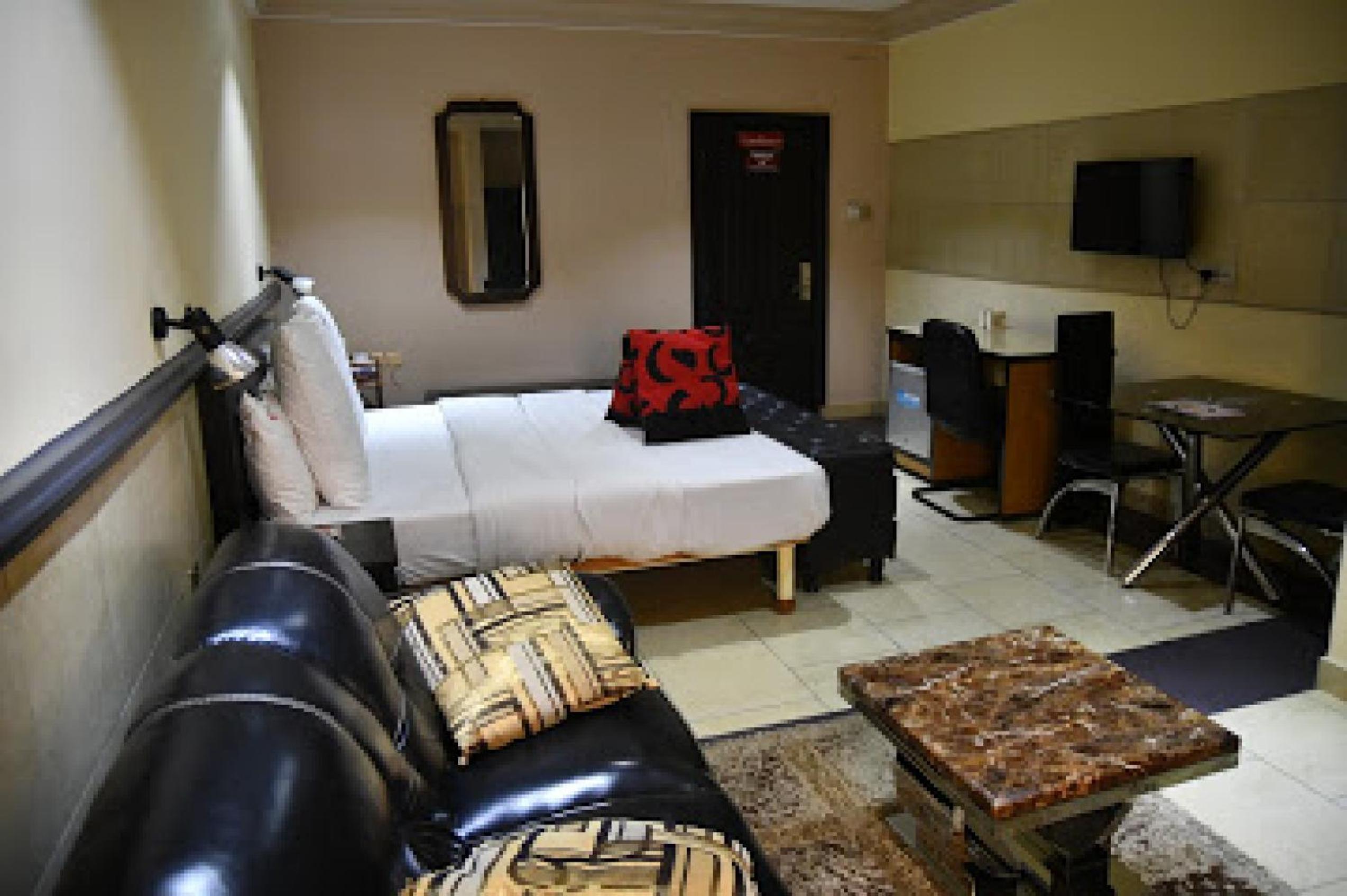 Double or Twin Room - Photo 25