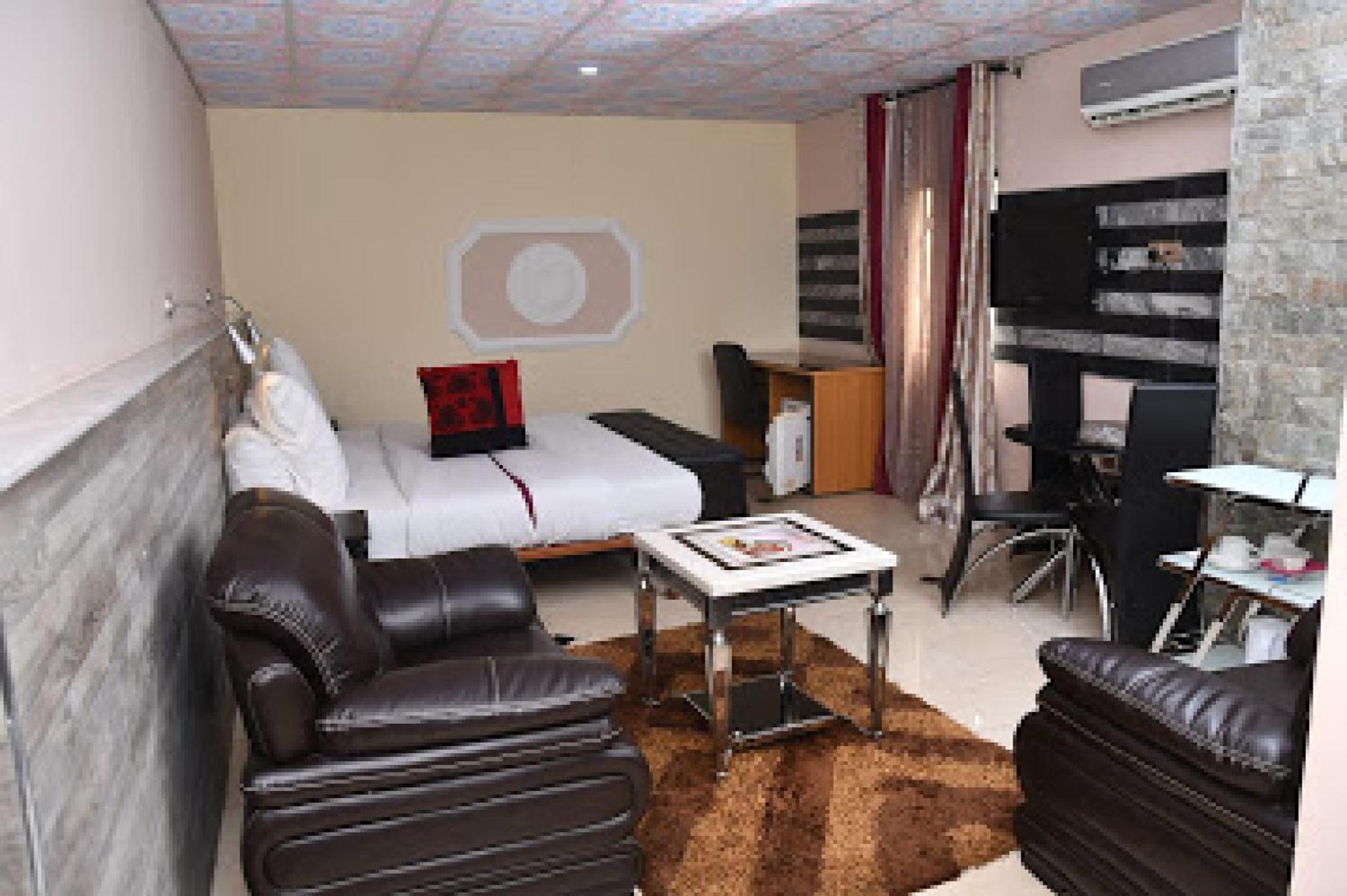 Double or Twin Room - Photo 14
