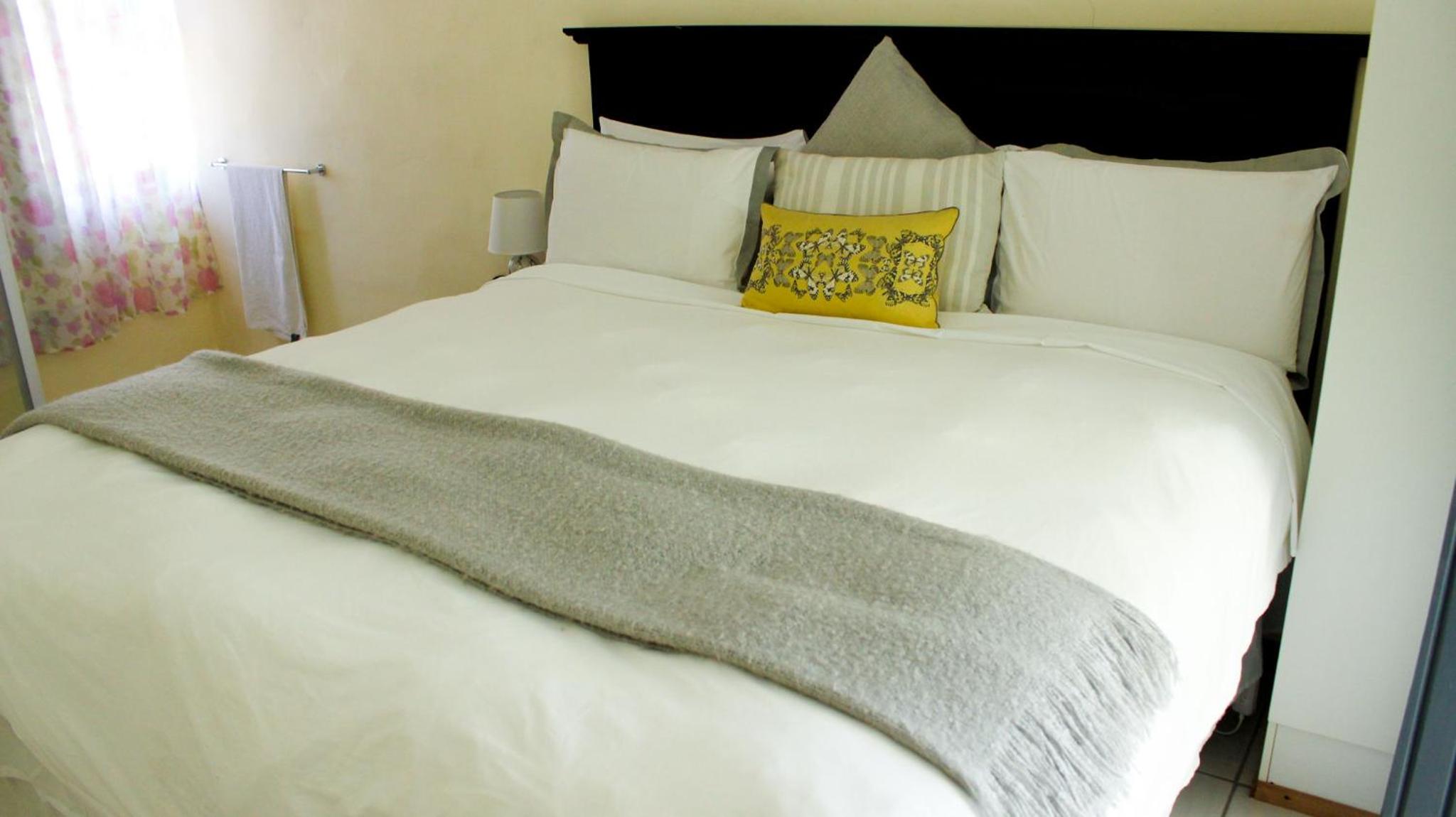 Double Room with Private Bathroom photo 2