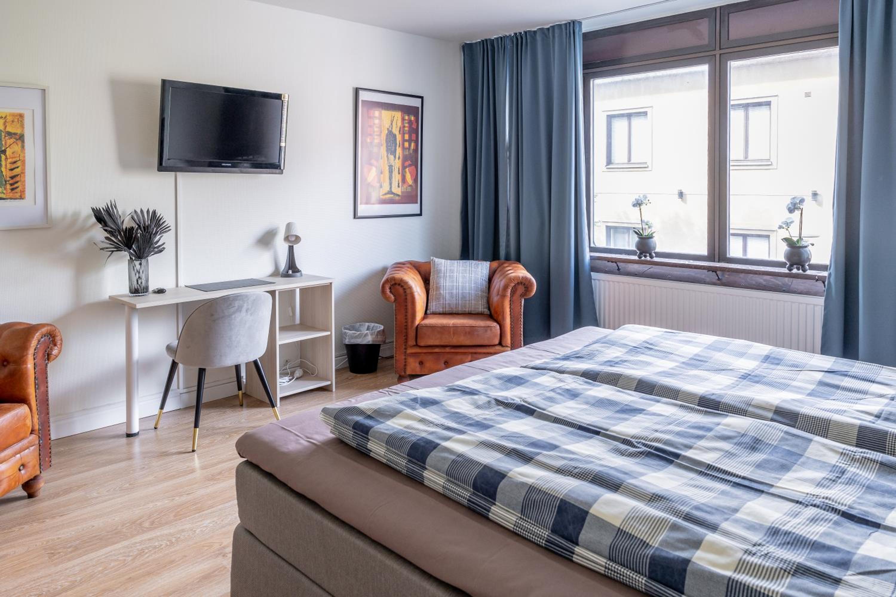 Double Room - Photo 2
