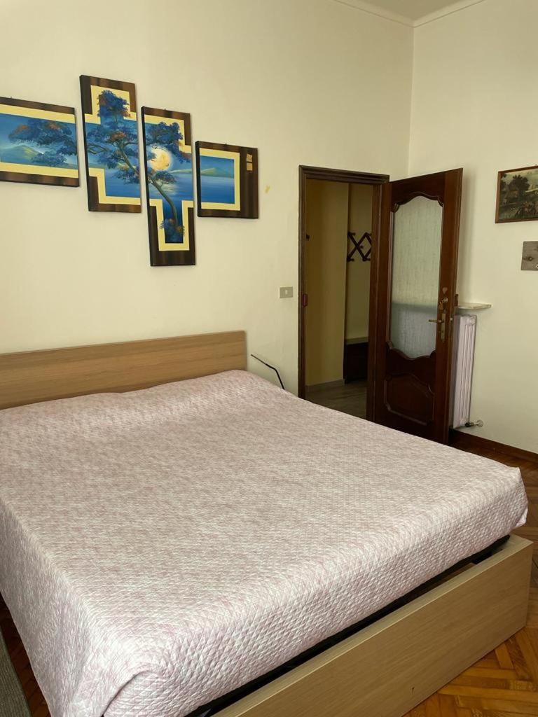 Two-Bedroom Apartment - Photo 4