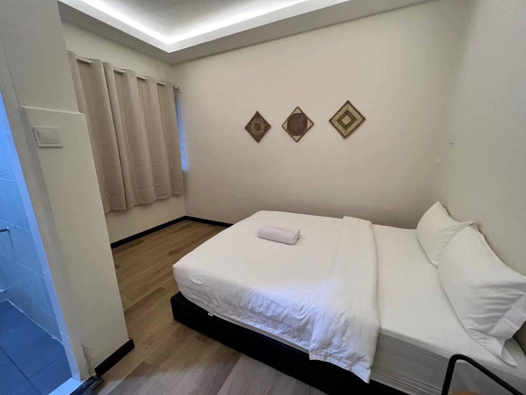 Comfort Triple Room