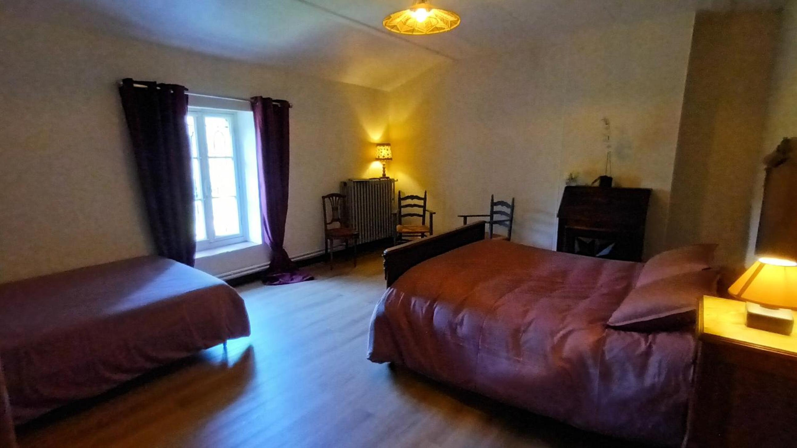 Double Room with Shared Bathroom photo 1