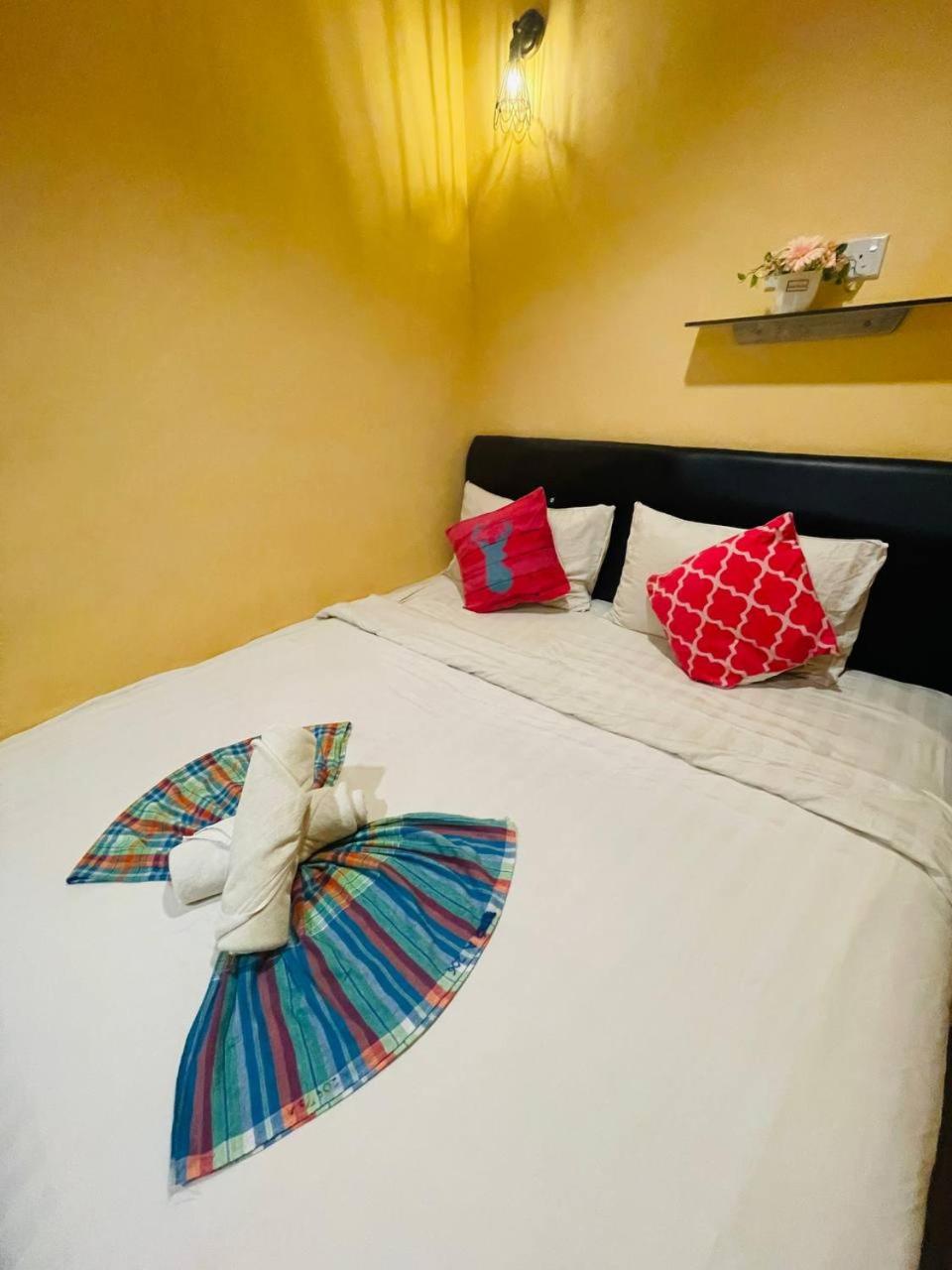 Budget Double Room photo 3