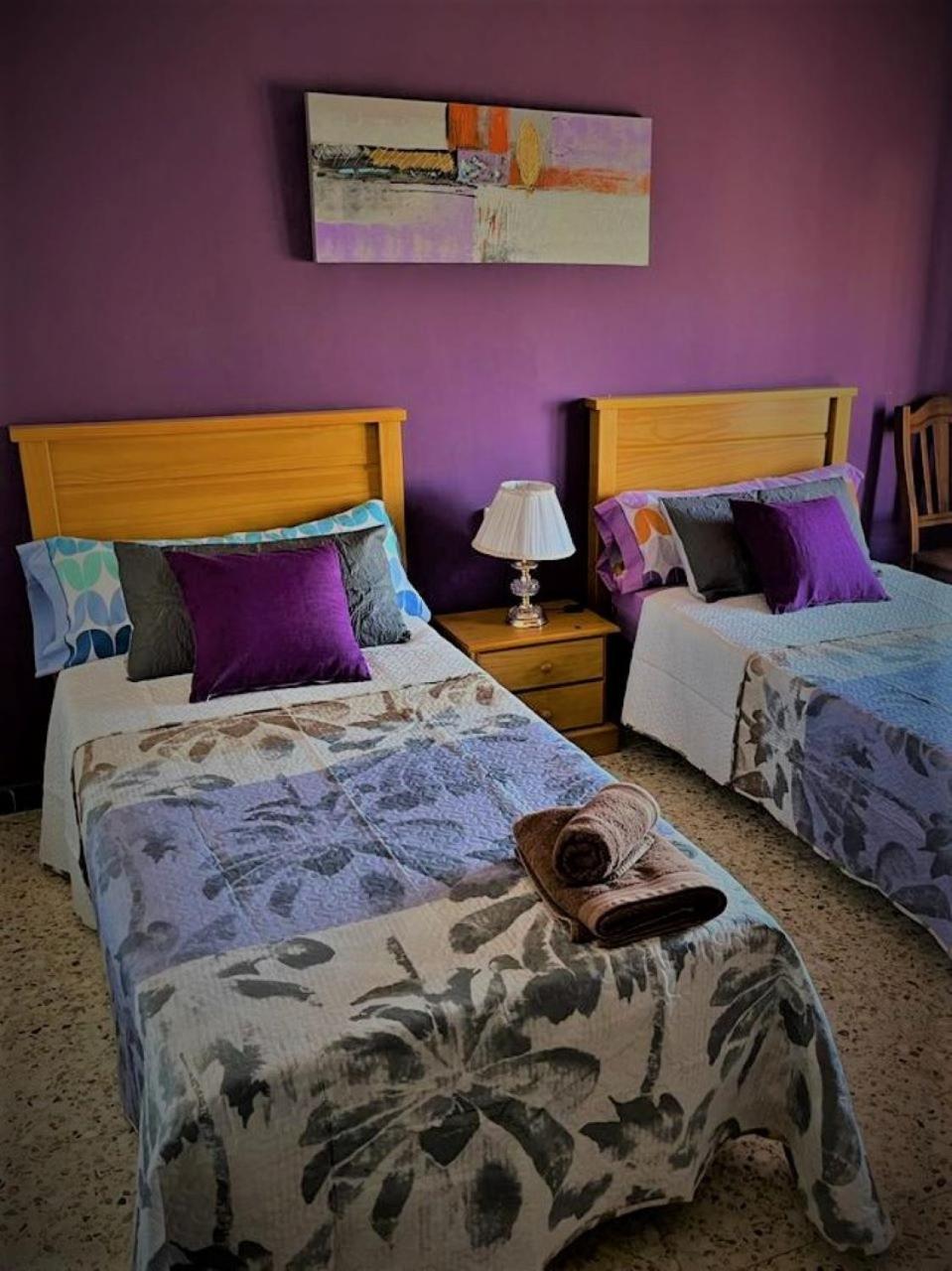 Habitación Doble o con Dos Camas con Baño Compartido