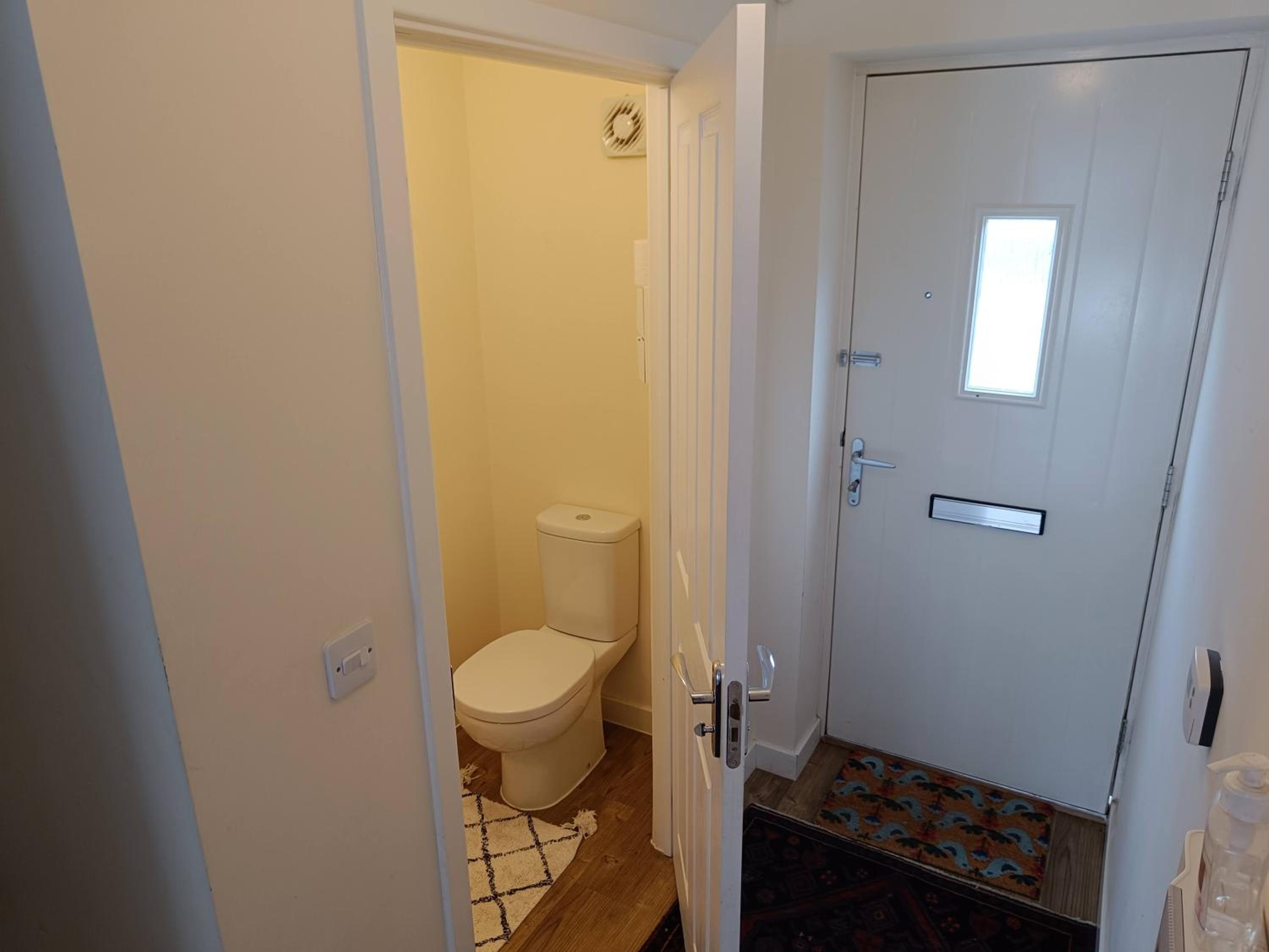 Three-Bedroom Townhouse photo 2