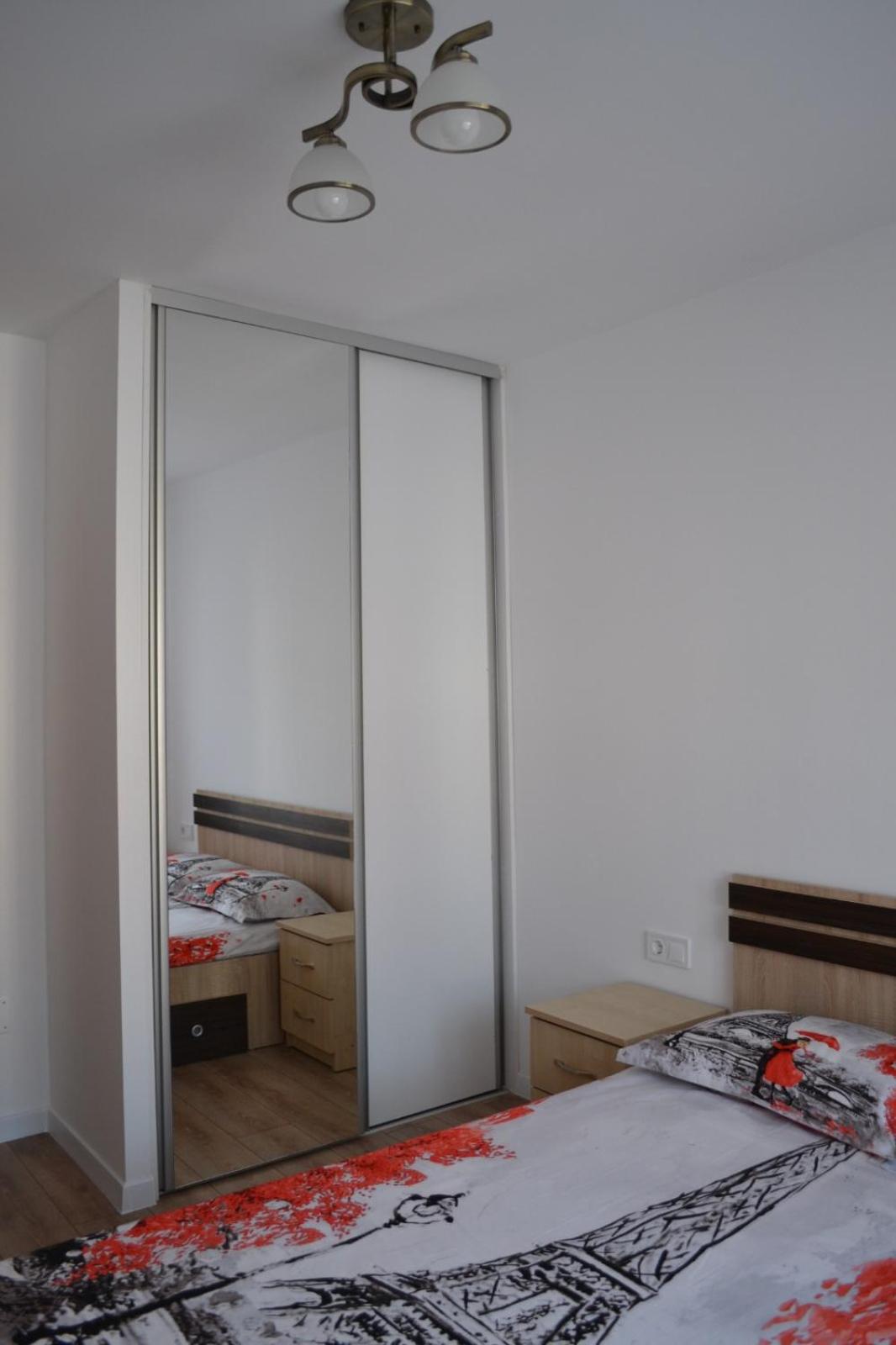 Two-Bedroom Apartment - Photo 6
