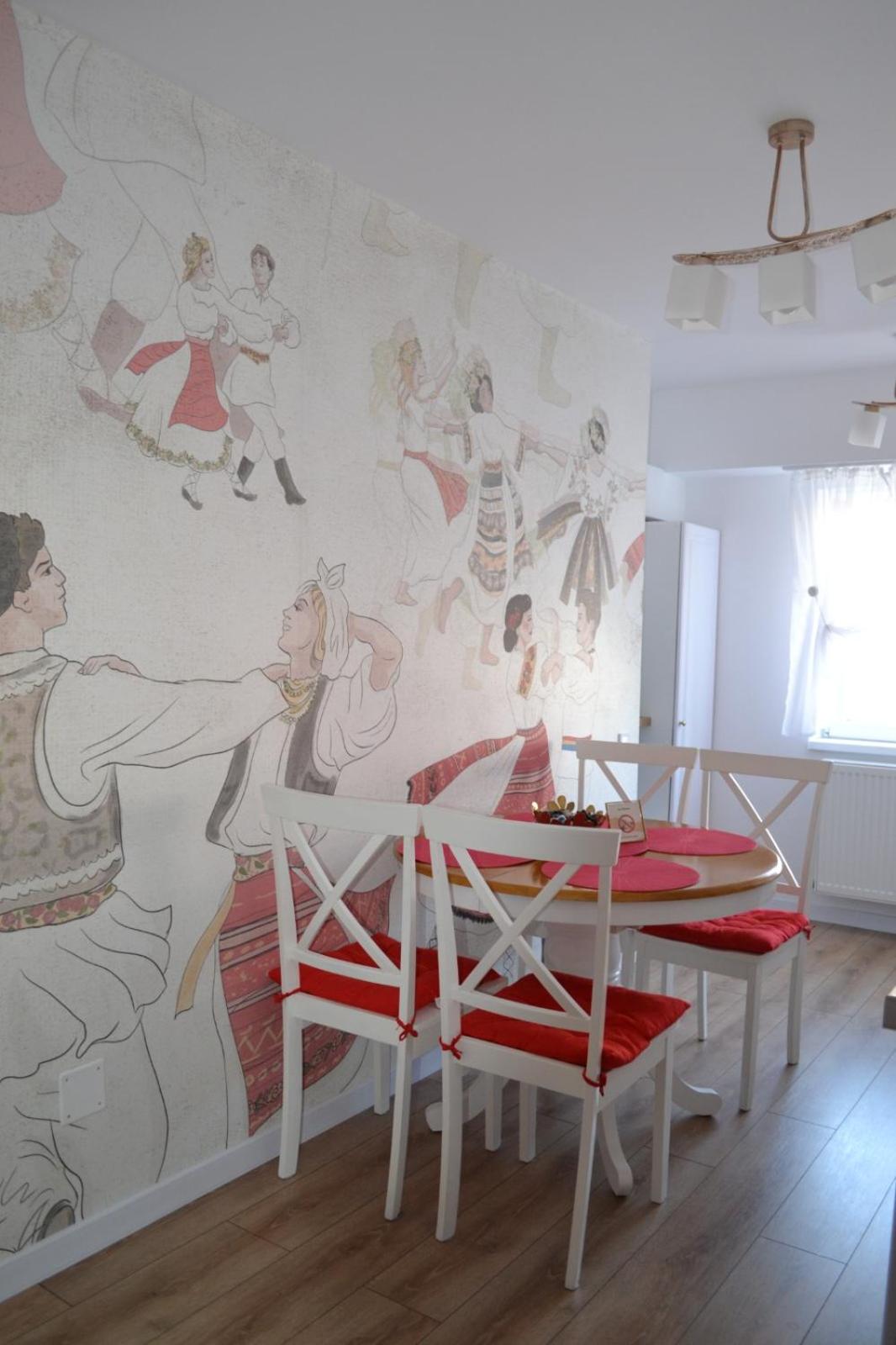 Two-Bedroom Apartment - Photo 20