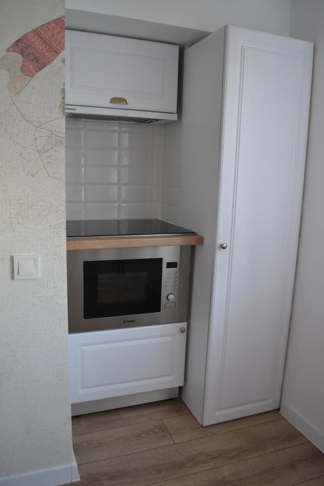 Two-Bedroom Apartment - Photo 21