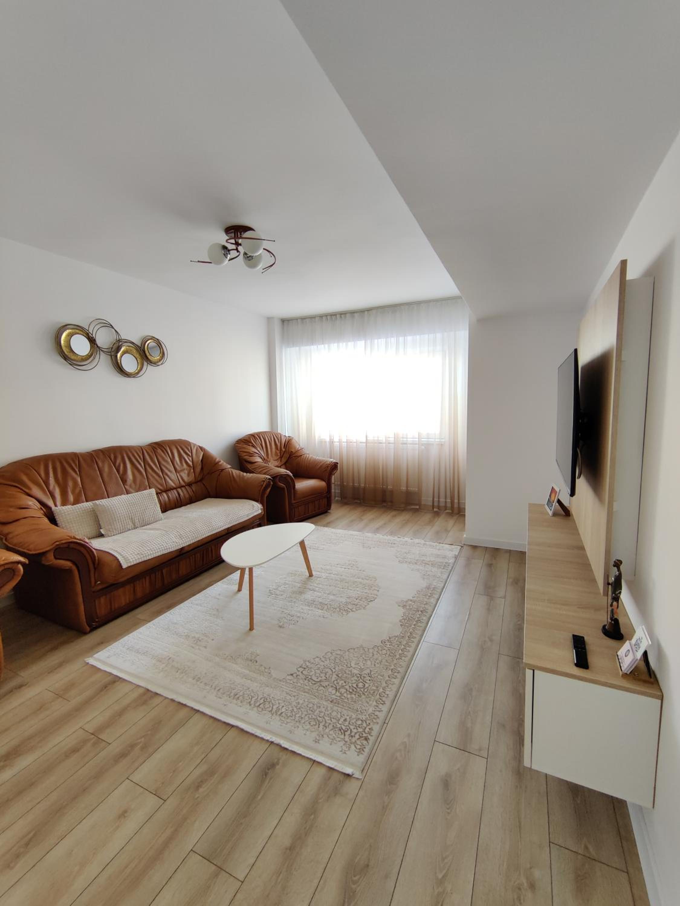 Two-Bedroom Apartment - Photo 8