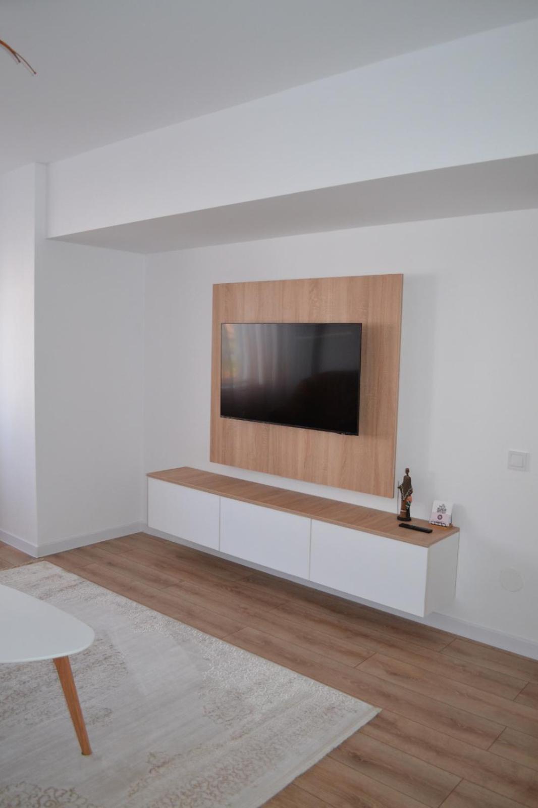 Two-Bedroom Apartment - Photo 9