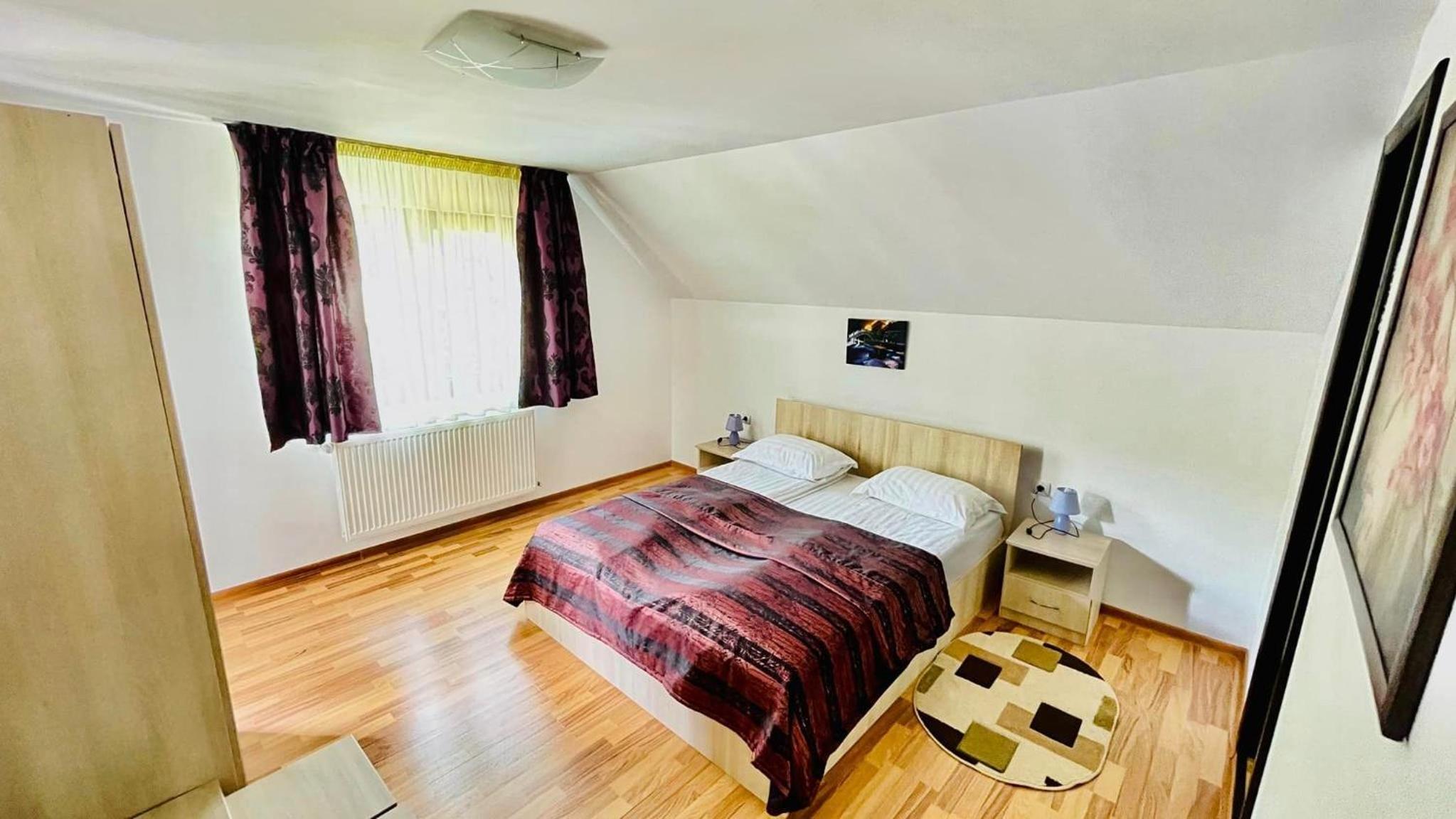 Budget Double Room photo 1