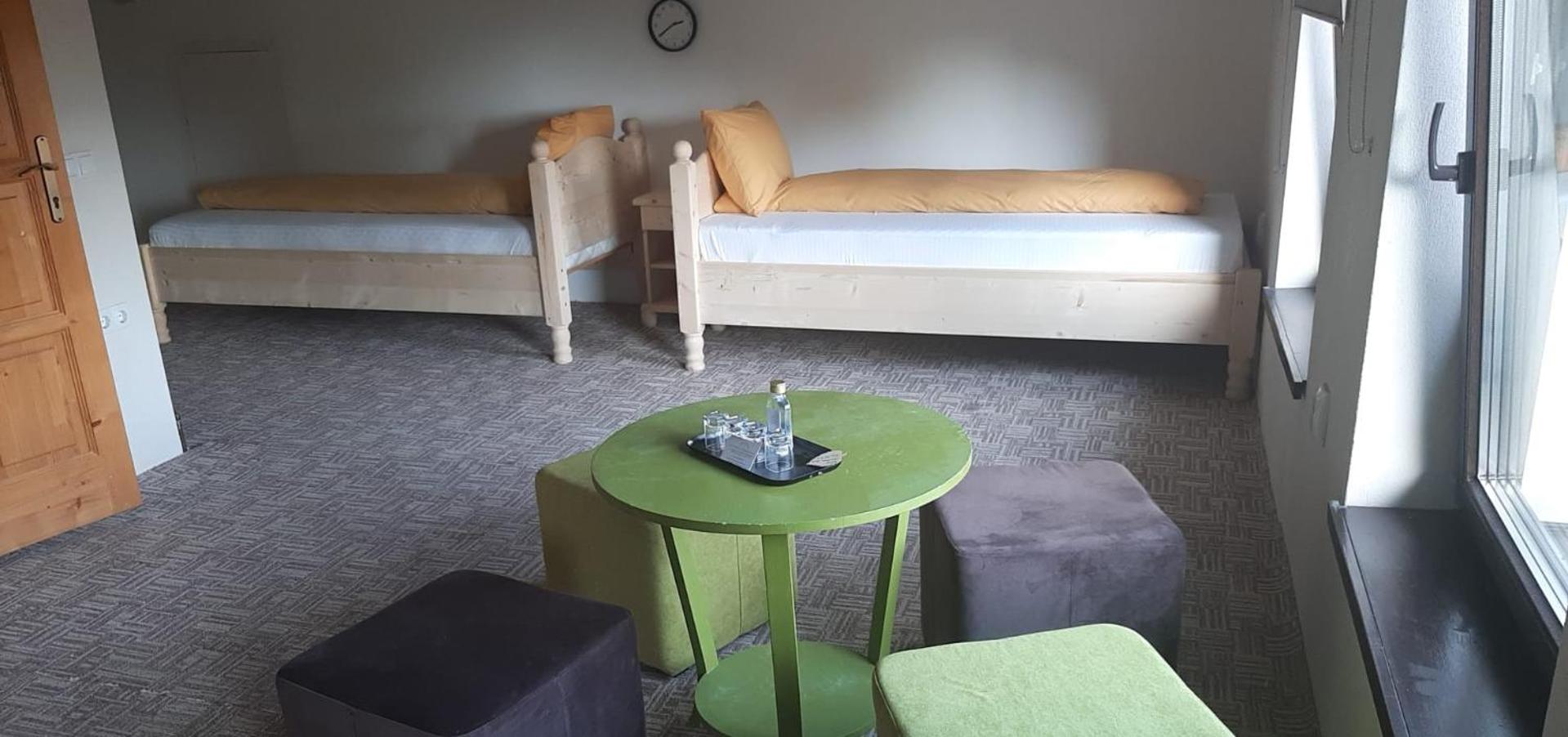 Quadruple Room with Mountain View - Photo 15