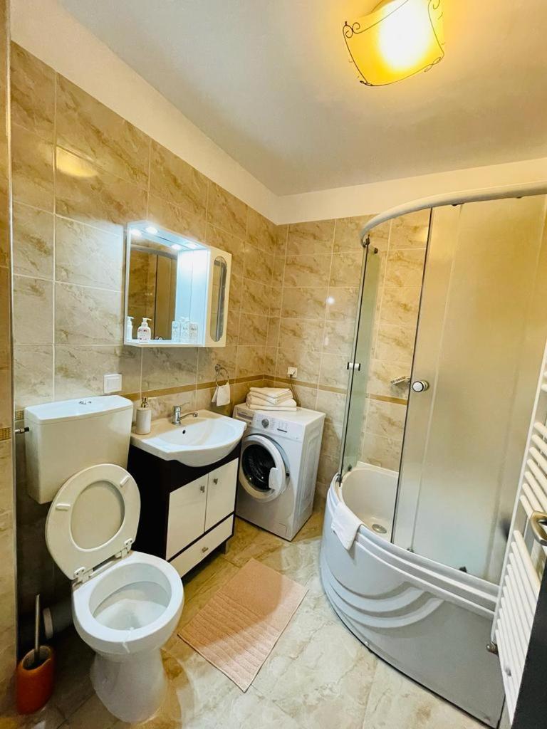 One-Bedroom Apartment - Photo 13