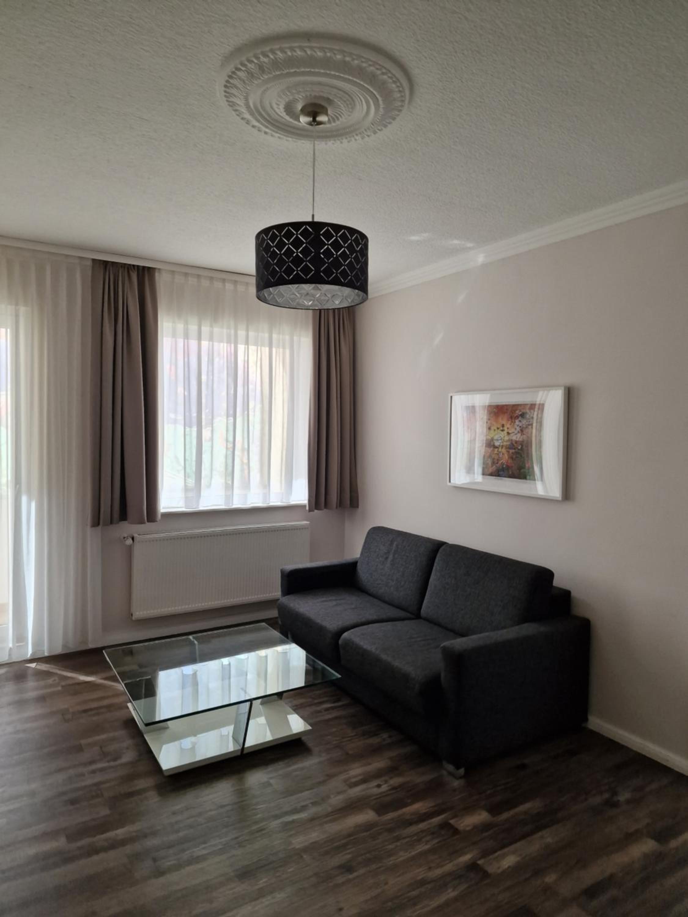 One-Bedroom Suite - Photo 5