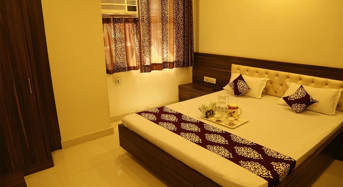 Deluxe Double Room (2 Adults + 1 Child) photo 1