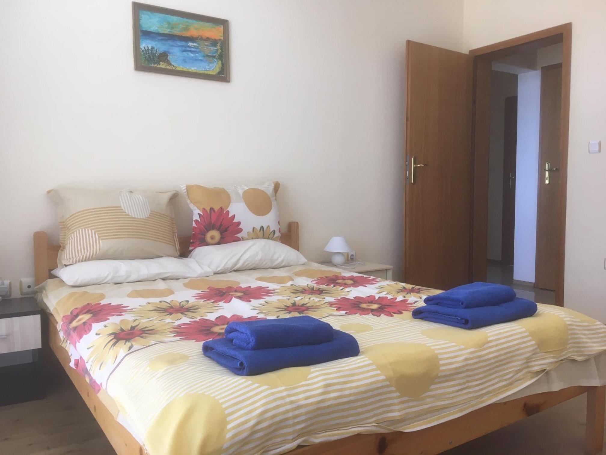 One-Bedroom Apartment with Sea View photo 2